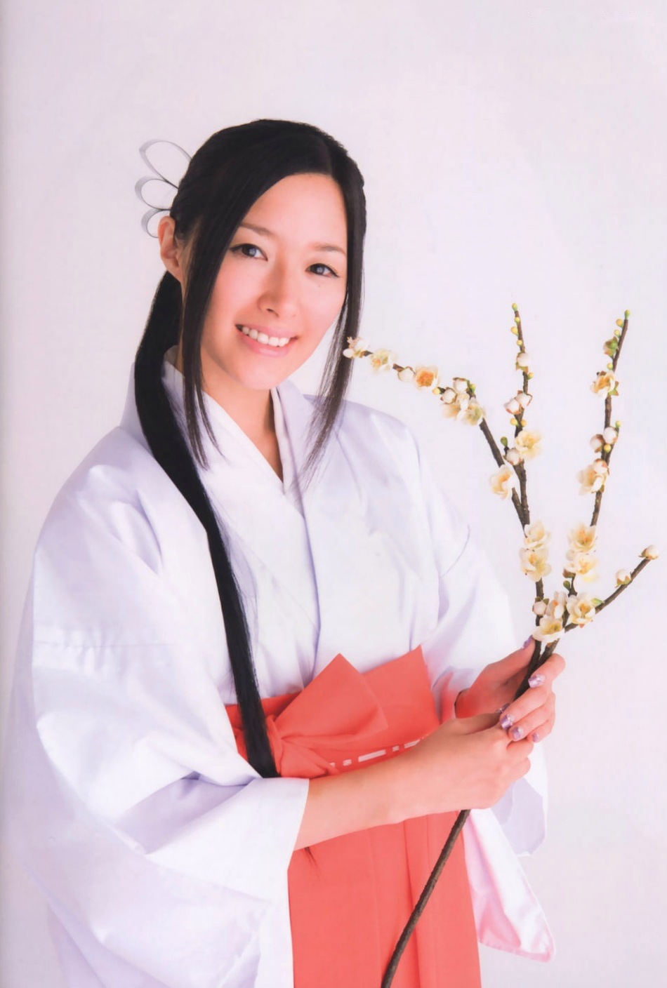 Gallery - 田中理惠《彩リエ Irodo Ri E》清纯甜美风写真集，怀抱玩偶温柔治愈，展现精致少女气质清纯气质日本治愈系 田中理惠女神私房照_秀色女神 - image 13