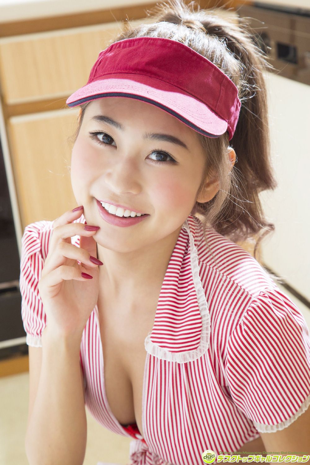 十枝梨菜 [DGC]高清写真图No.1337 バスト90cmGカップのミニマムグラマー