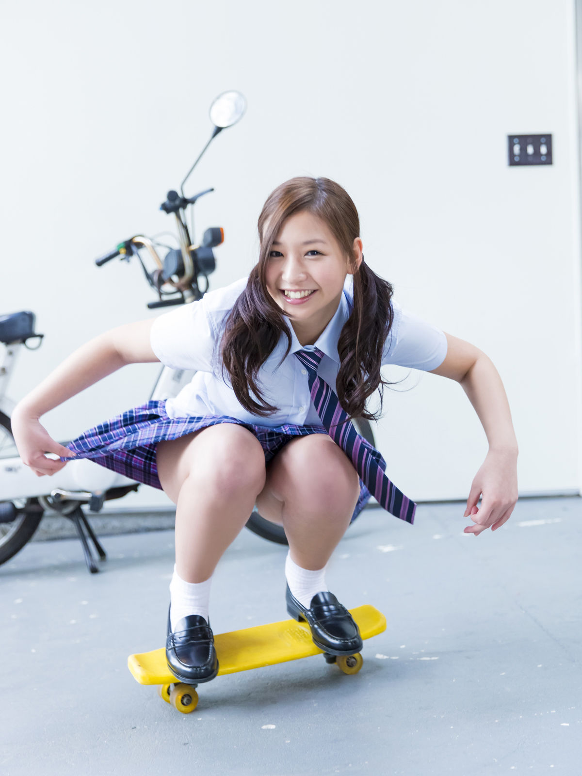 佐山彩香-制服的诱惑[Sabra]高清写真图COVER GIRL