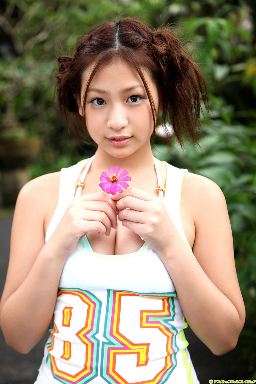 佐山彩香 [DGC]高清写真图2011年09月號 No.971