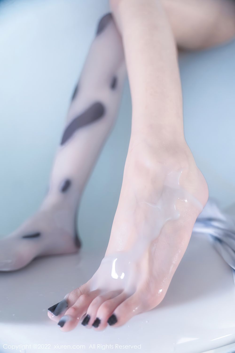 [XiuRen]高清写真图 2022.08.31 No.5520 陈怡曼——长腿御姐