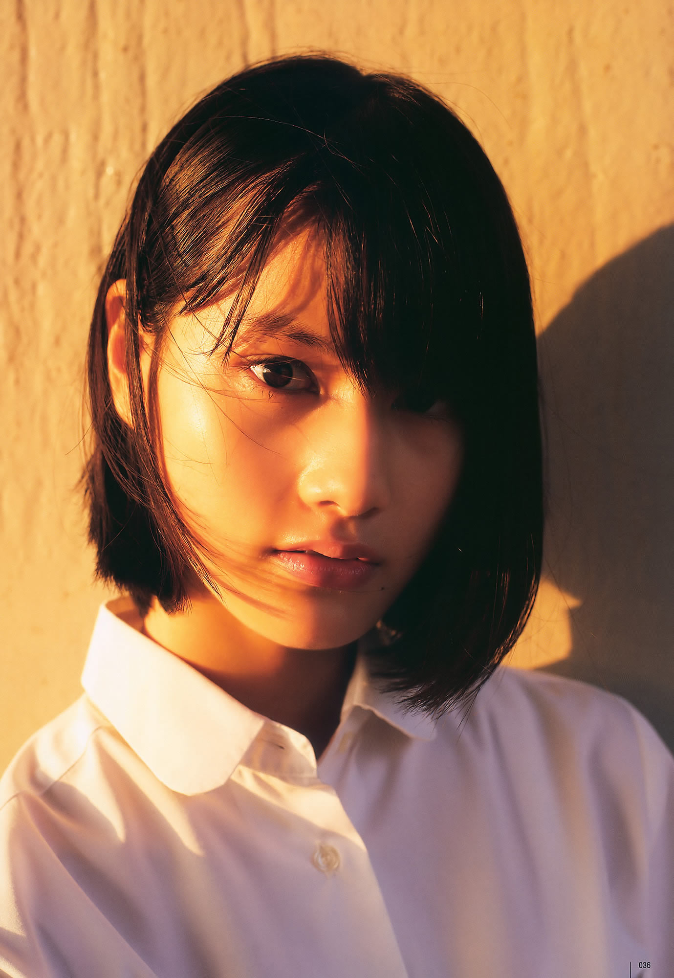 [UTB]高清写真图Vol.200 鈴木愛理 渡辺麻友 板野友美 桜庭ななみ AKB48 逢沢りな [103P]高清写真图