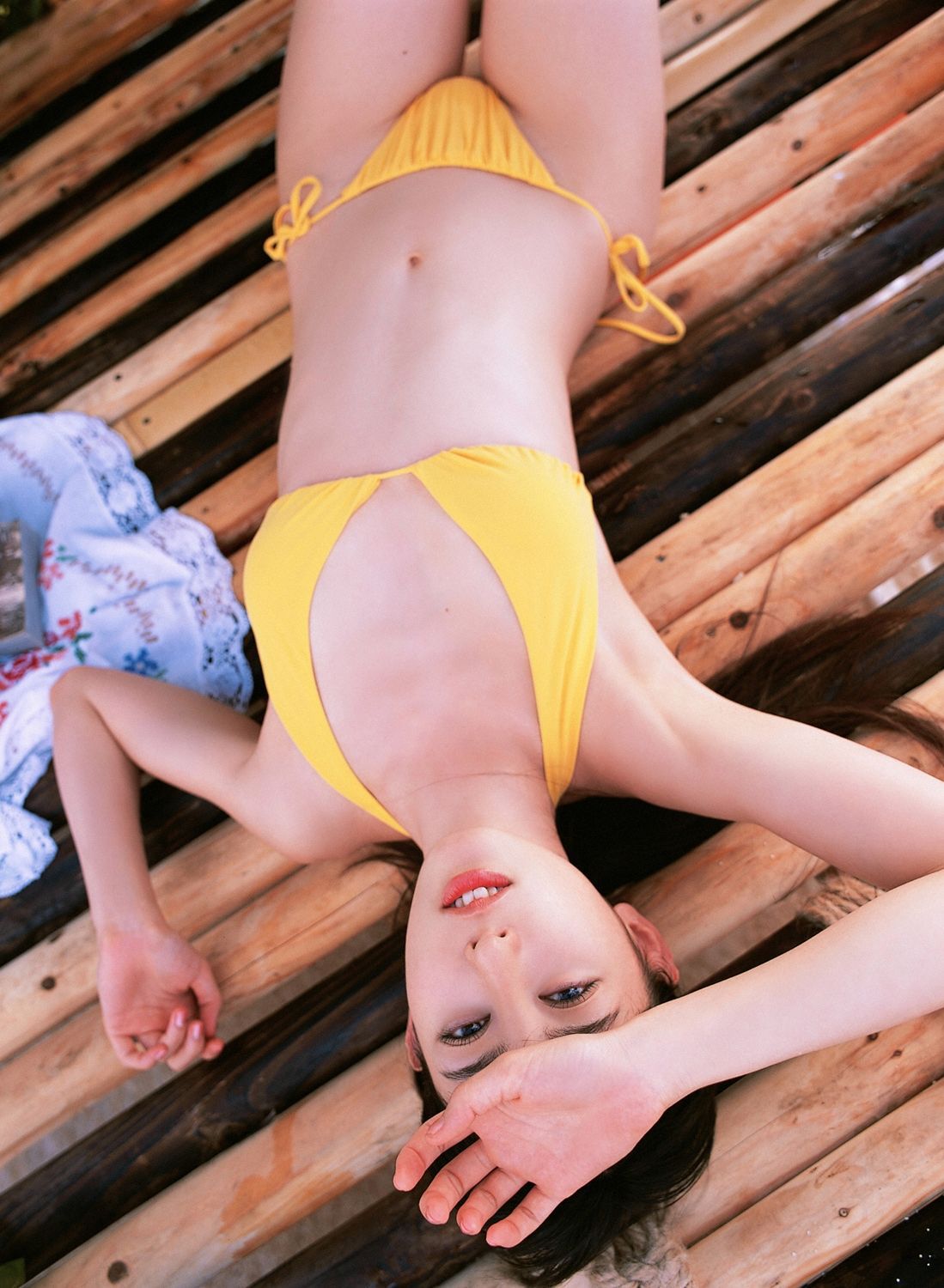 秋山莉奈-《莉奈のもうひと雫》[YS Web]高清写真图套图写真图集Vol.234
