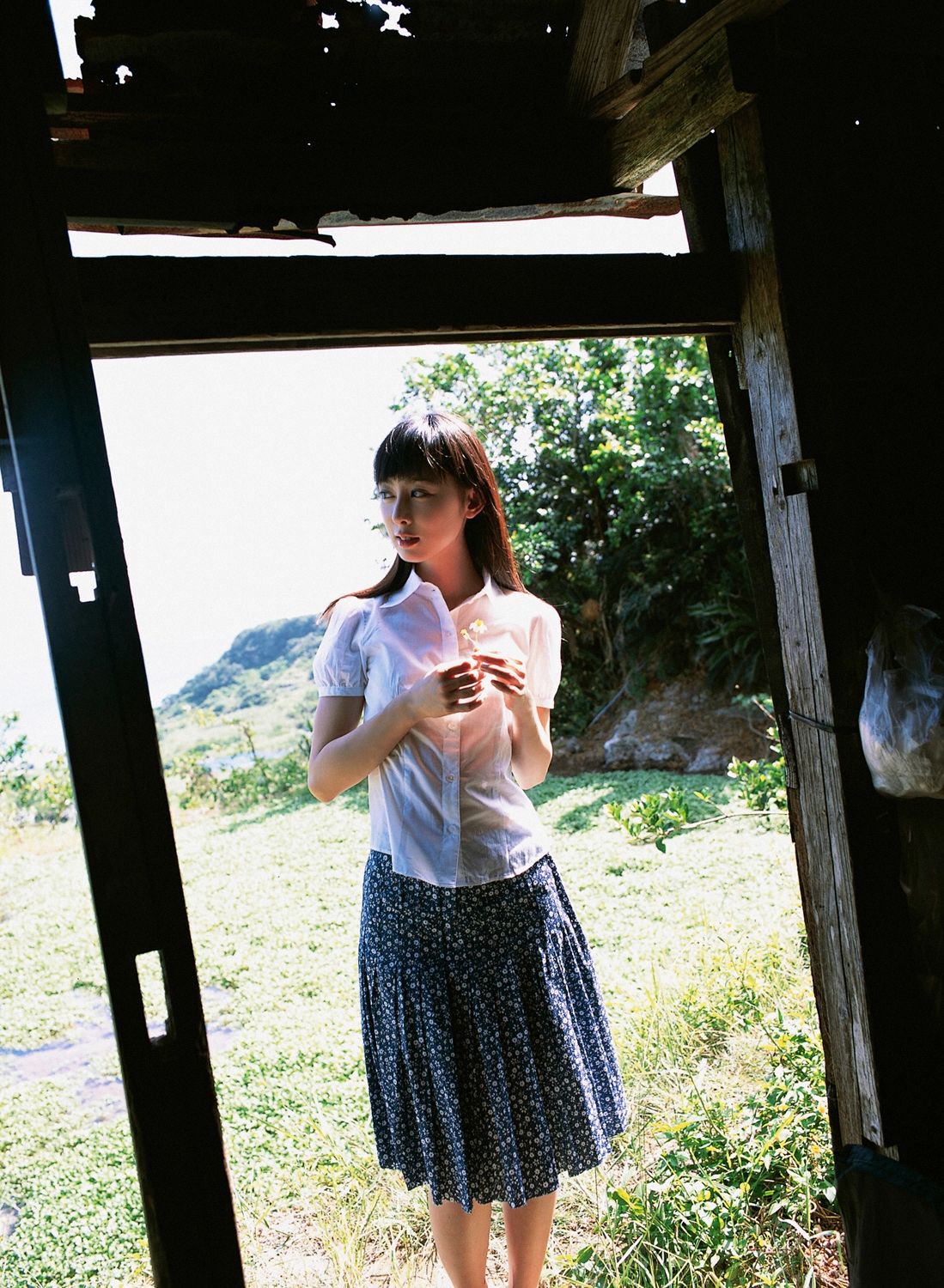 秋山莉奈-《莉奈のもうひと雫》[YS Web]高清写真图套图写真图集Vol.234