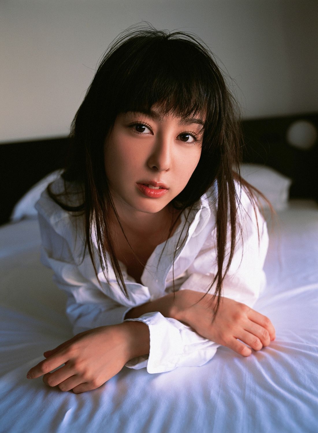 秋山莉奈-《莉奈のもうひと雫》[YS Web]高清写真图套图写真图集Vol.234