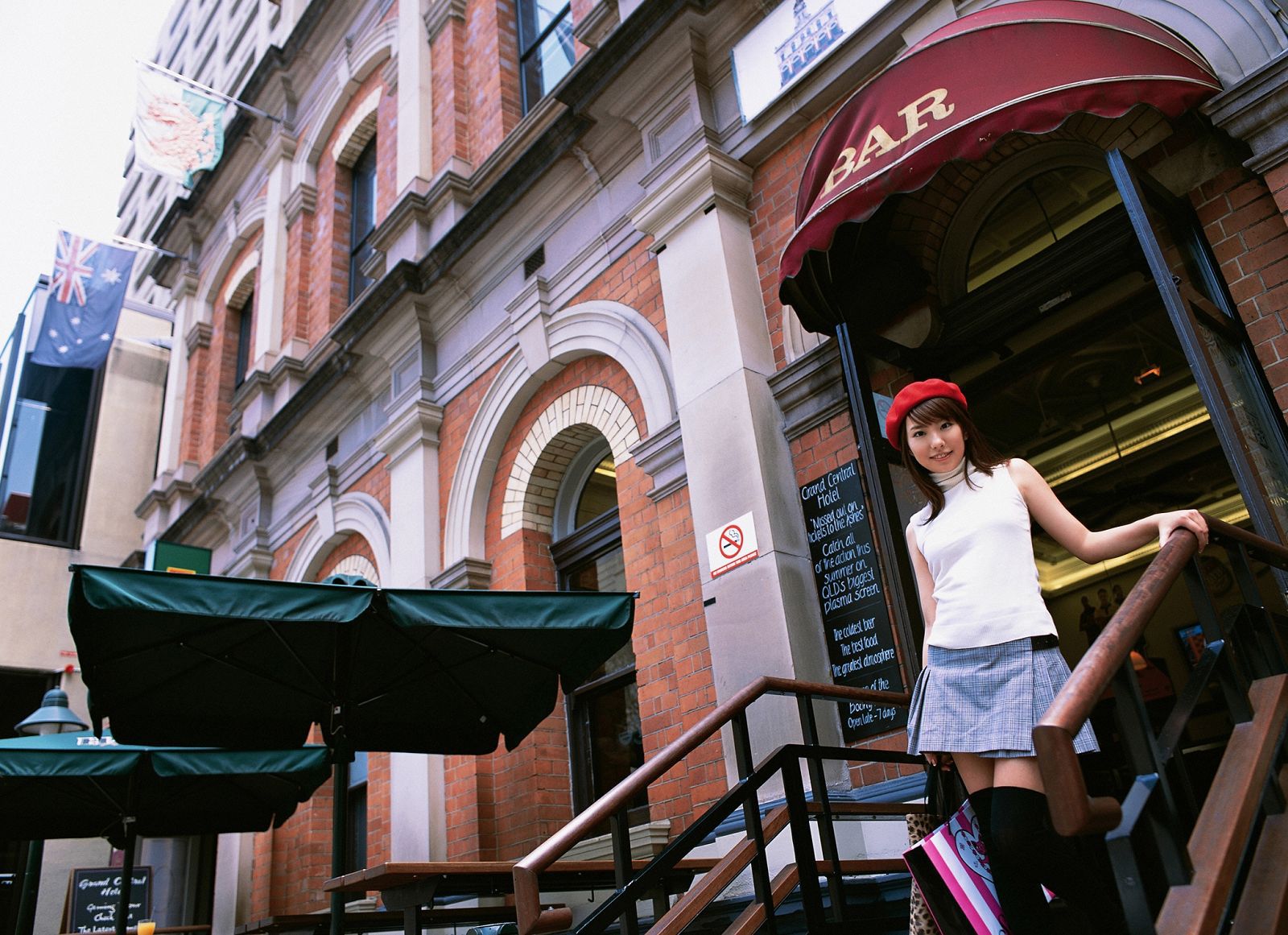 山本梓-[YS Web]高清写真图套图写真图集Vol.198