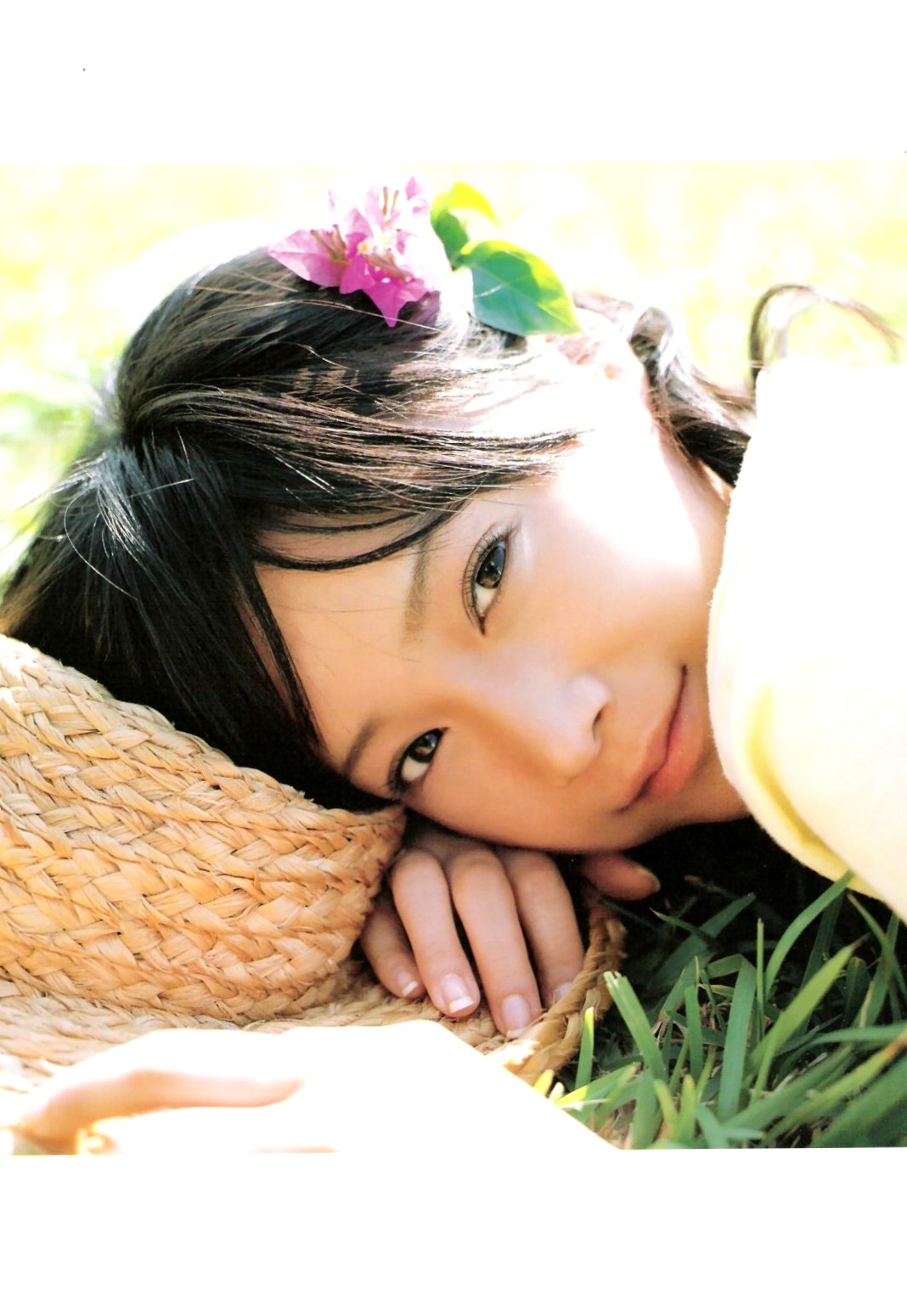 Gallery - PB写真集_龟井絵里 《ERI》 清新比基尼与时尚街拍，呈现少女灵动感与治愈气息日本清新比基尼治愈系女神 龟井绘里女神私房照_秀色女神 - image 7