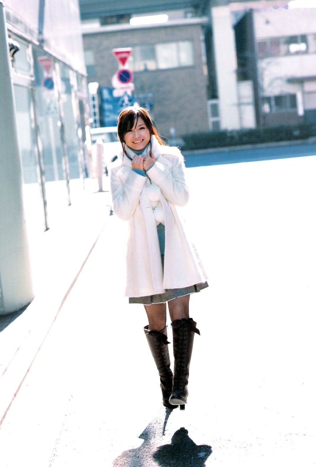 Gallery - PB写真集_龟井絵里 《ERI》 清新比基尼与时尚街拍，呈现少女灵动感与治愈气息日本清新比基尼治愈系女神 龟井绘里女神私房照_秀色女神 - image 83