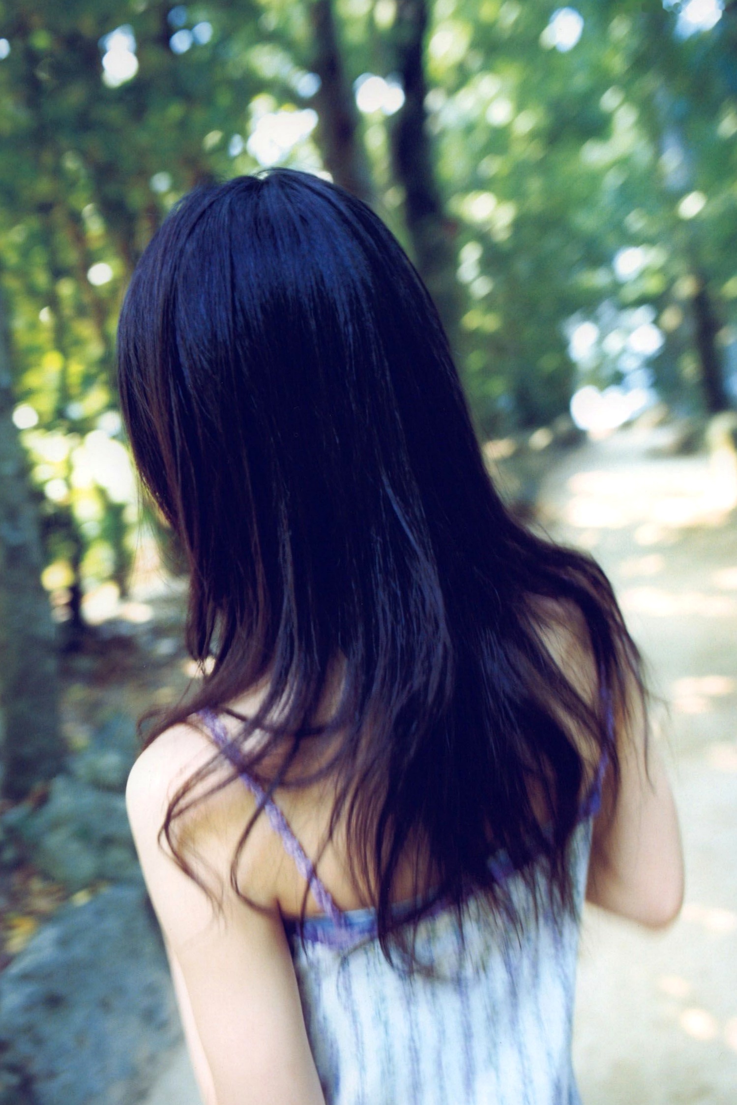 Gallery - PB写真集：道重沙由美《Doukei》精选集，涵盖泳池比基尼与唯美和服造型，日本清纯治愈系女神写真[46P]日本清纯治愈系比基尼和服 道重沙由美女神私房照_秀色女神 - image 23