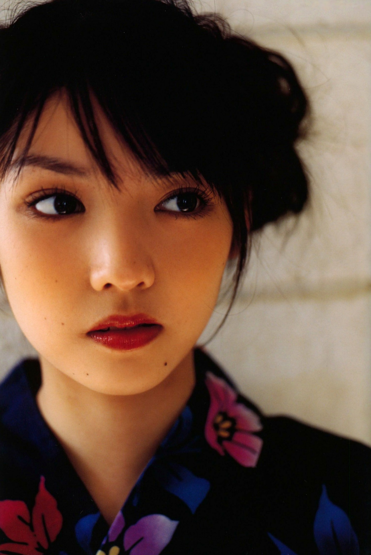 Gallery - PB写真集：道重沙由美《Doukei》精选集，涵盖泳池比基尼与唯美和服造型，日本清纯治愈系女神写真[46P]日本清纯治愈系比基尼和服 道重沙由美女神私房照_秀色女神 - image 36
