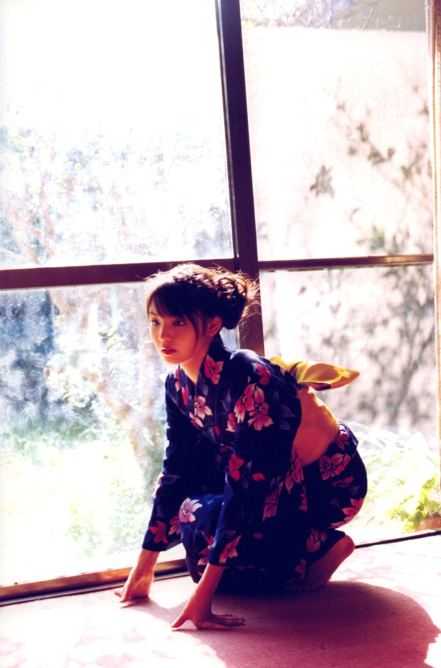 Gallery - PB写真集：道重沙由美《Doukei》精选集，涵盖泳池比基尼与唯美和服造型，日本清纯治愈系女神写真[46P]日本清纯治愈系比基尼和服 道重沙由美女神私房照_秀色女神 - image 38