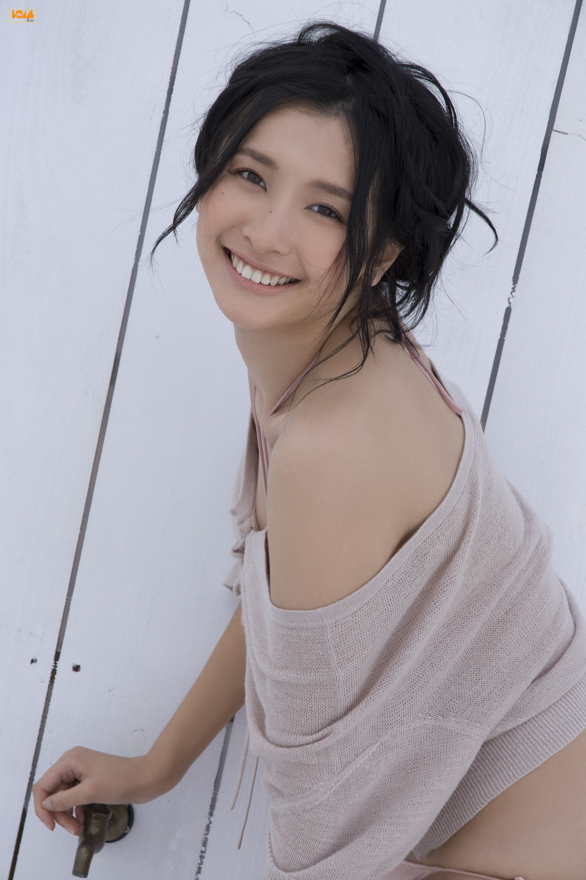 山崎真实(山崎真実)-[Bomb.TV]高清写真图套图写真图集2008-05