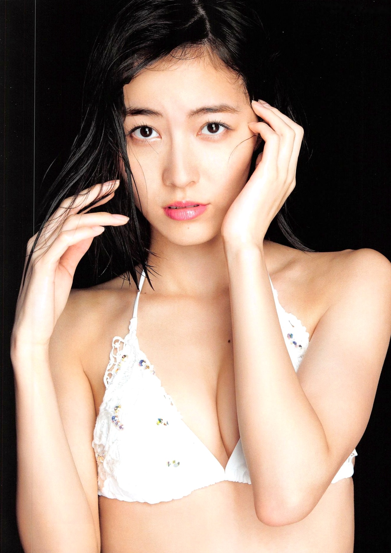 Gallery - 松井珠理奈《Jurina》清新活力写真，展现青春灵动魅力与街头时尚穿搭，百变风格尽显偶像气质日本清新气质治愈系女神 松井珠理奈女神私房照_秀色女神 - image 7