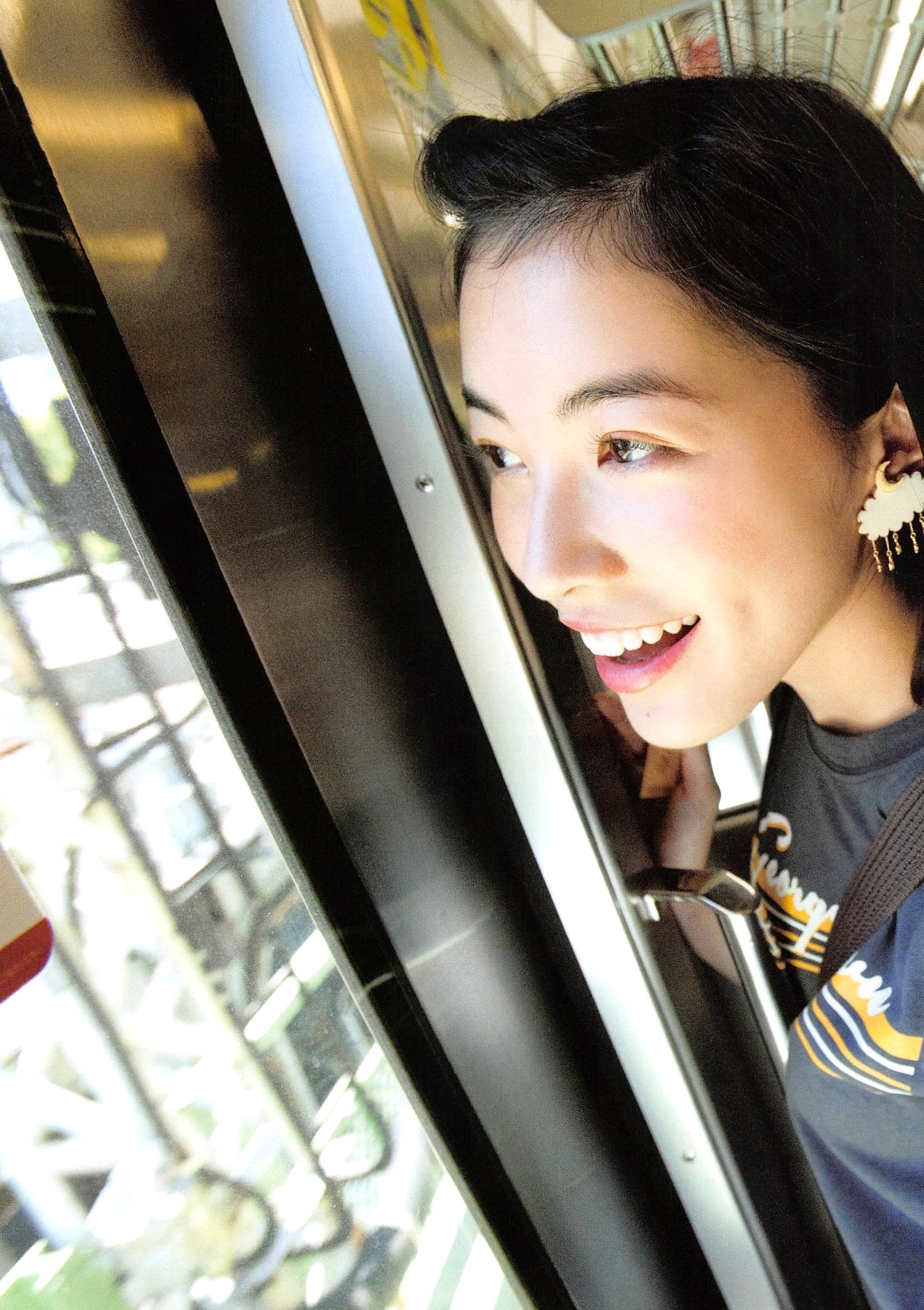 Gallery - 松井珠理奈《Jurina》清新活力写真，展现青春灵动魅力与街头时尚穿搭，百变风格尽显偶像气质日本清新气质治愈系女神 松井珠理奈女神私房照_秀色女神 - image 122