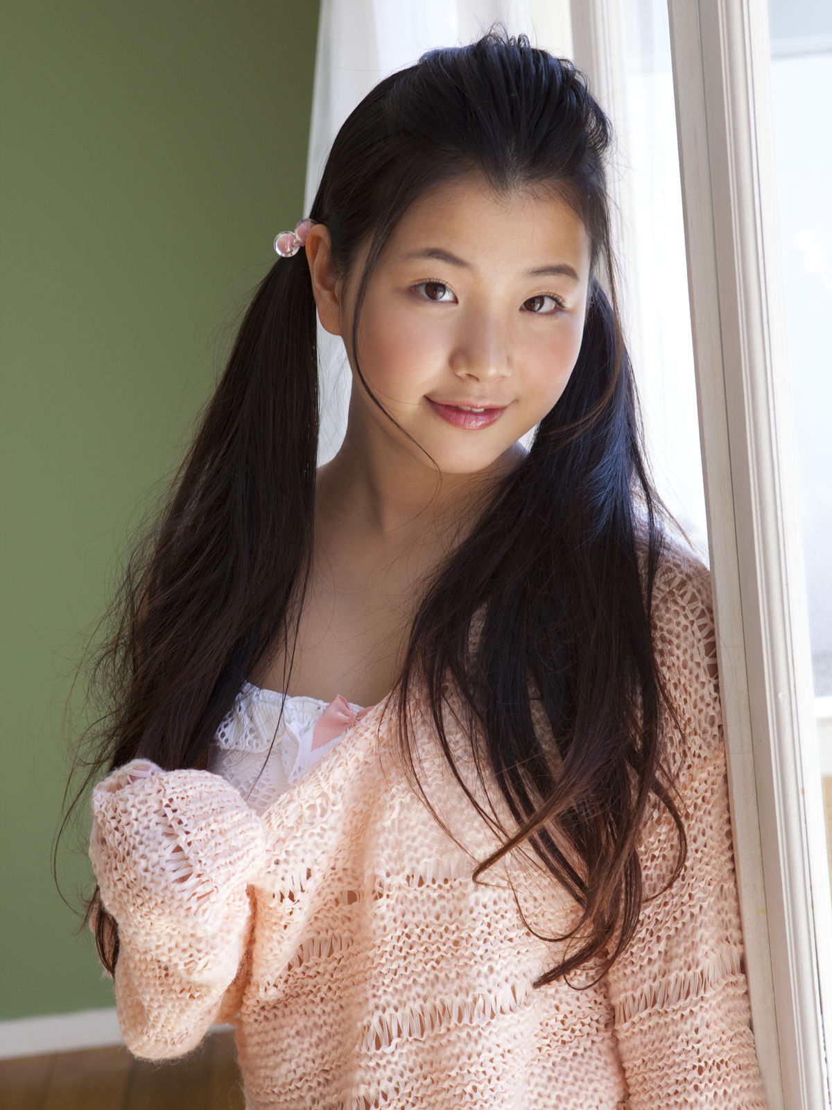 仓田瑠夏(倉田瑠夏)-《Look at Ruka》[Sabra]高清写真图套图写真图集