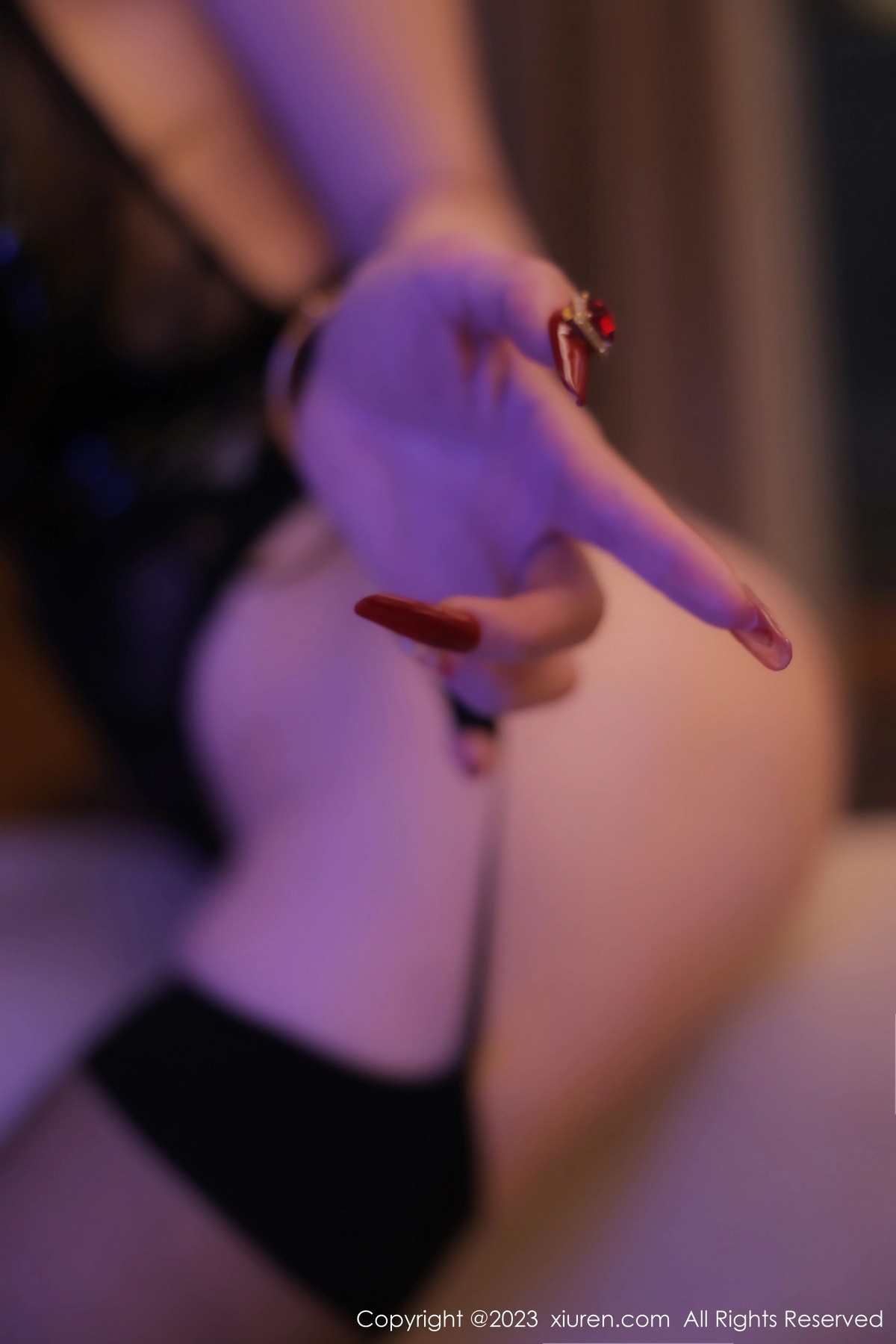 [XiuRen]高清写真图 2023.03.02 No.6349 潘娇娇 黑丝美臀