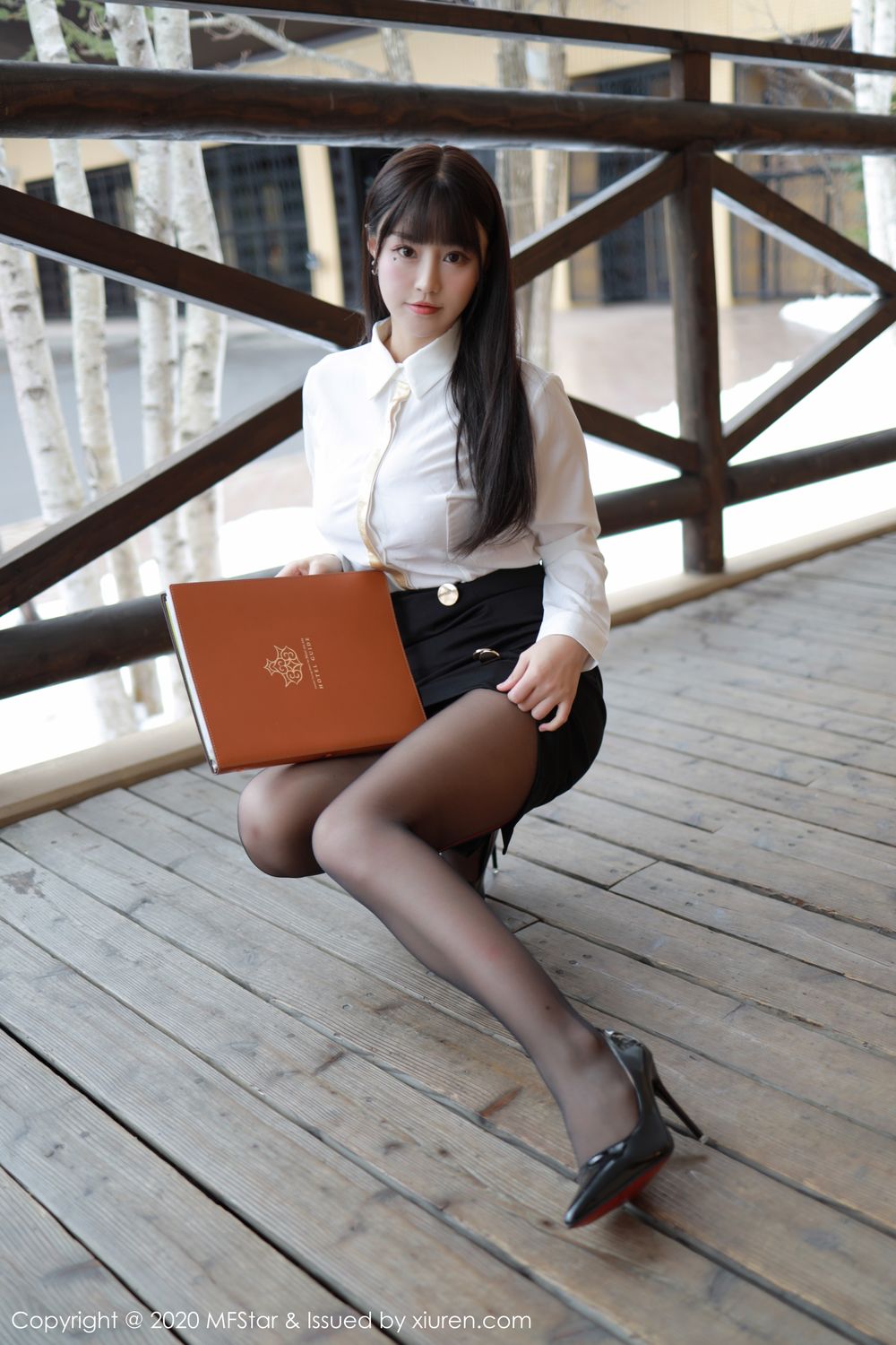 [MFStar]高清写真图 2020.02.15 VOL.267 朱可儿Flower