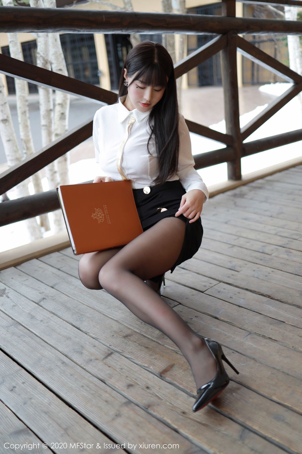 [MFStar]高清写真图 2020.02.15 VOL.267 朱可儿Flower