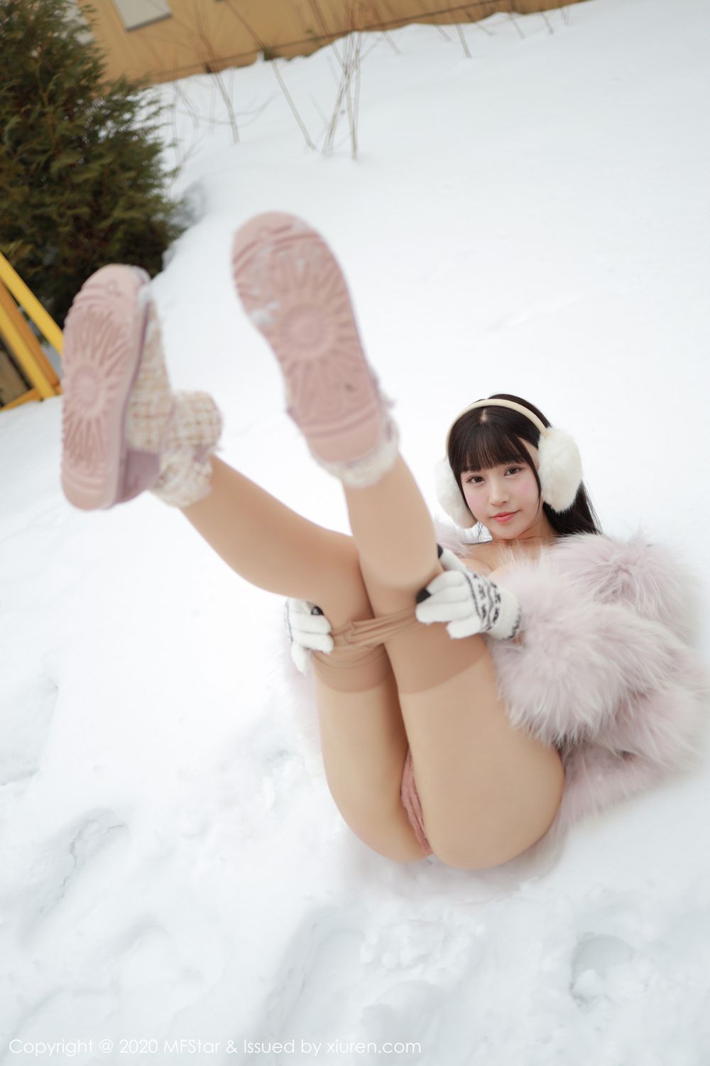 [MFStar]高清写真图 2020.02.20 VOL.271 朱可儿Flower
