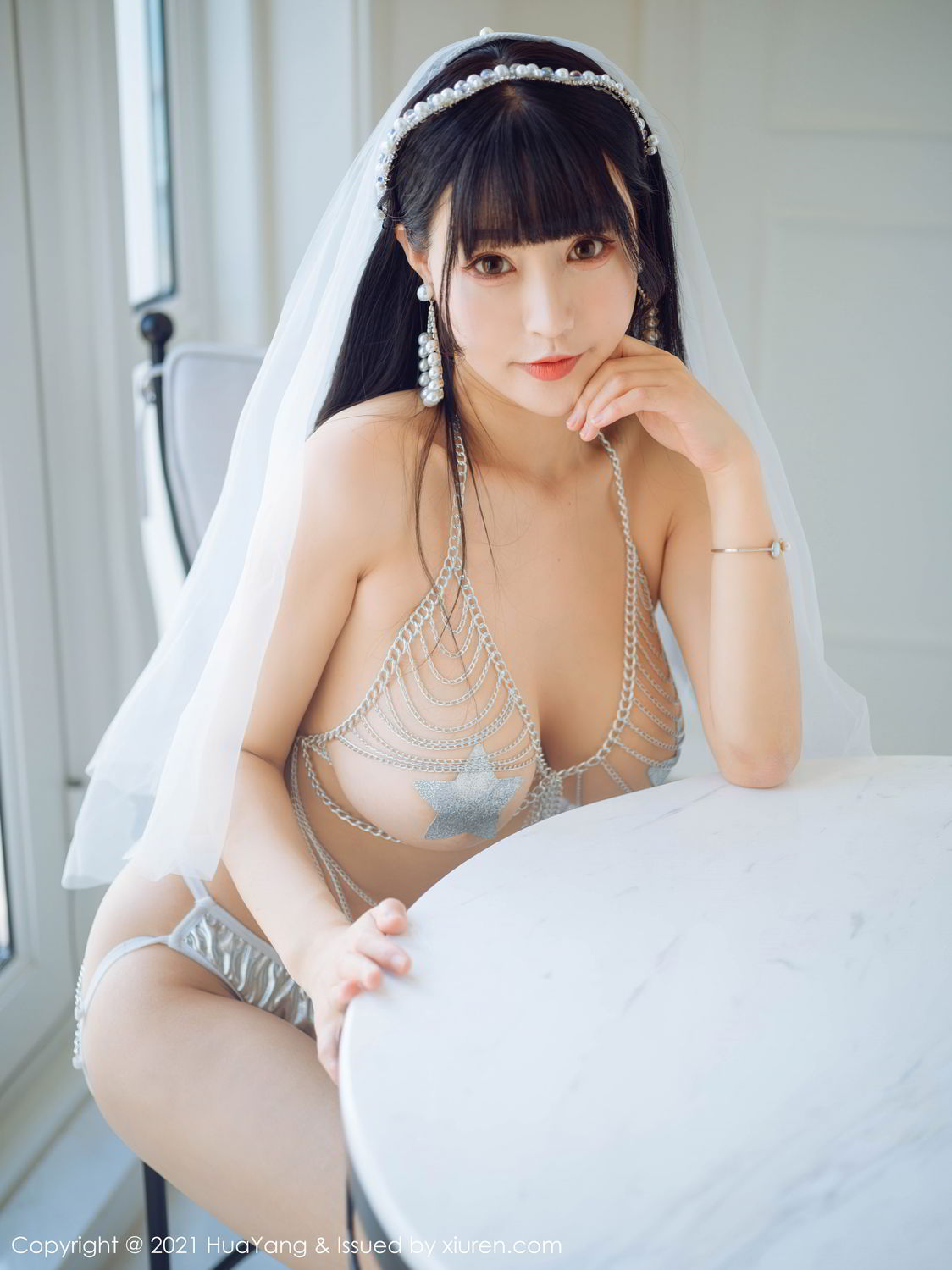 [HuaYang]高清写真图 2021.01.14 VOL.352 朱可儿Flower