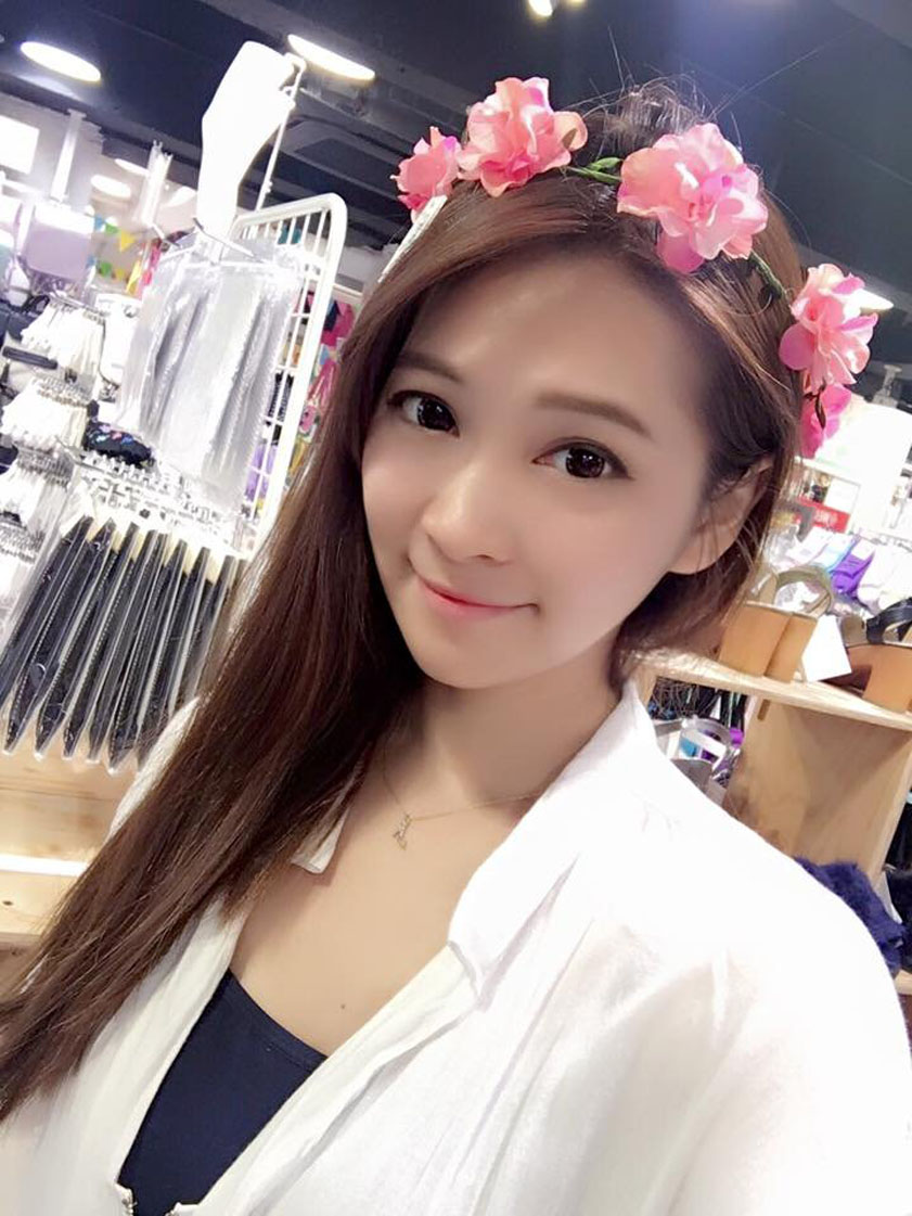 陈绍茵 广告熟面孔 大眼长腿甜姐兒