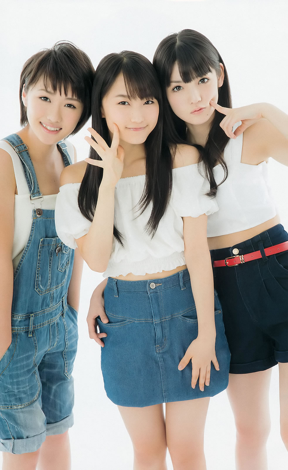 [Weekly Young Jump]高清写真图2014 No.46 47 和田彩花 鞘师里保 工藤遥 道重さゆみ