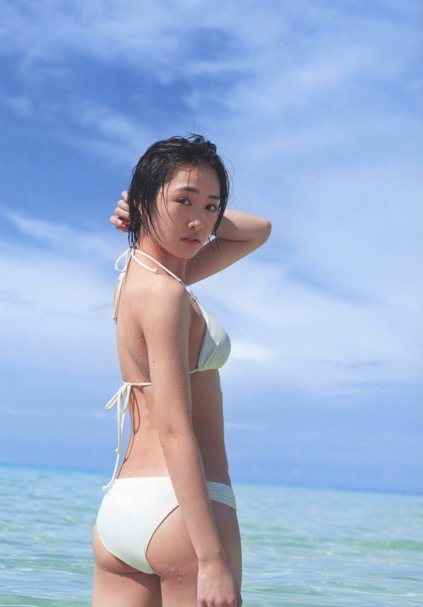 Gallery - PB写真集_工藤遥《ハルカゼ》：海滩泳池比基尼与冰雪冬日私房照 [101P]日本清纯比基尼私房照治愈系 工藤遥女神私房照_秀色女神 - image 5
