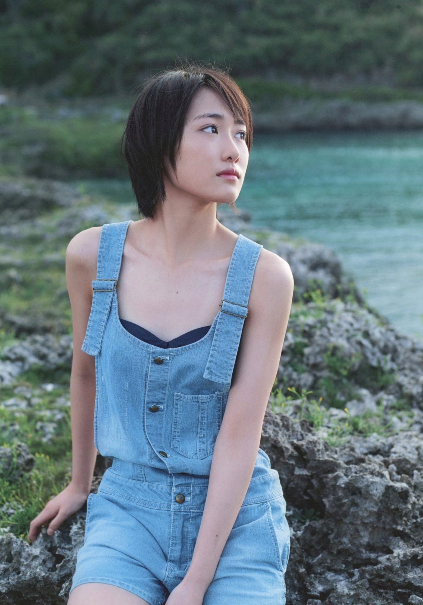 Gallery - PB写真集_工藤遥《ハルカゼ》：海滩泳池比基尼与冰雪冬日私房照 [101P]日本清纯比基尼私房照治愈系 工藤遥女神私房照_秀色女神 - image 51