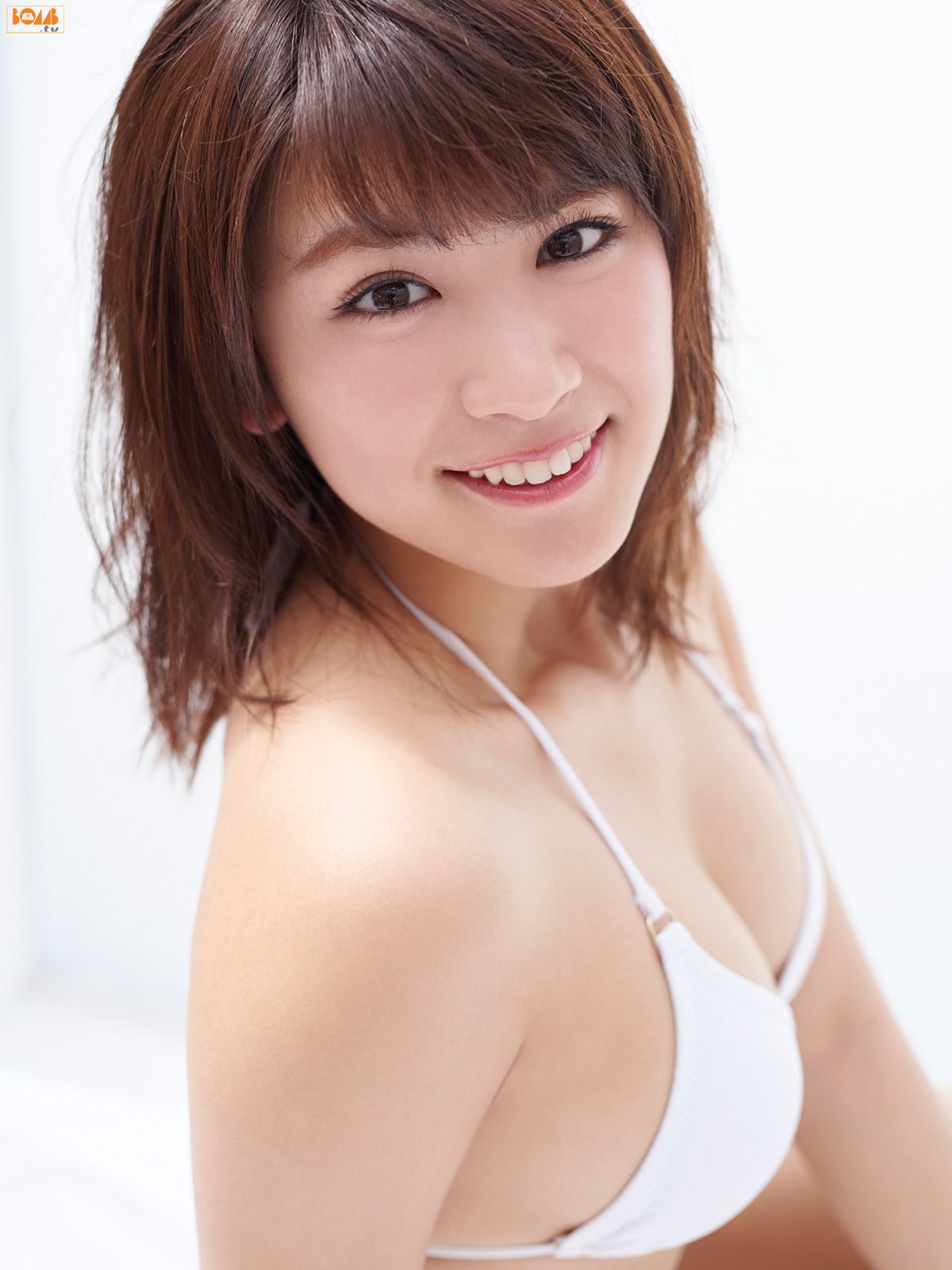 久松郁实- [BOMB.tv]高清写真图 2016年05月号 GRAVURE Channel