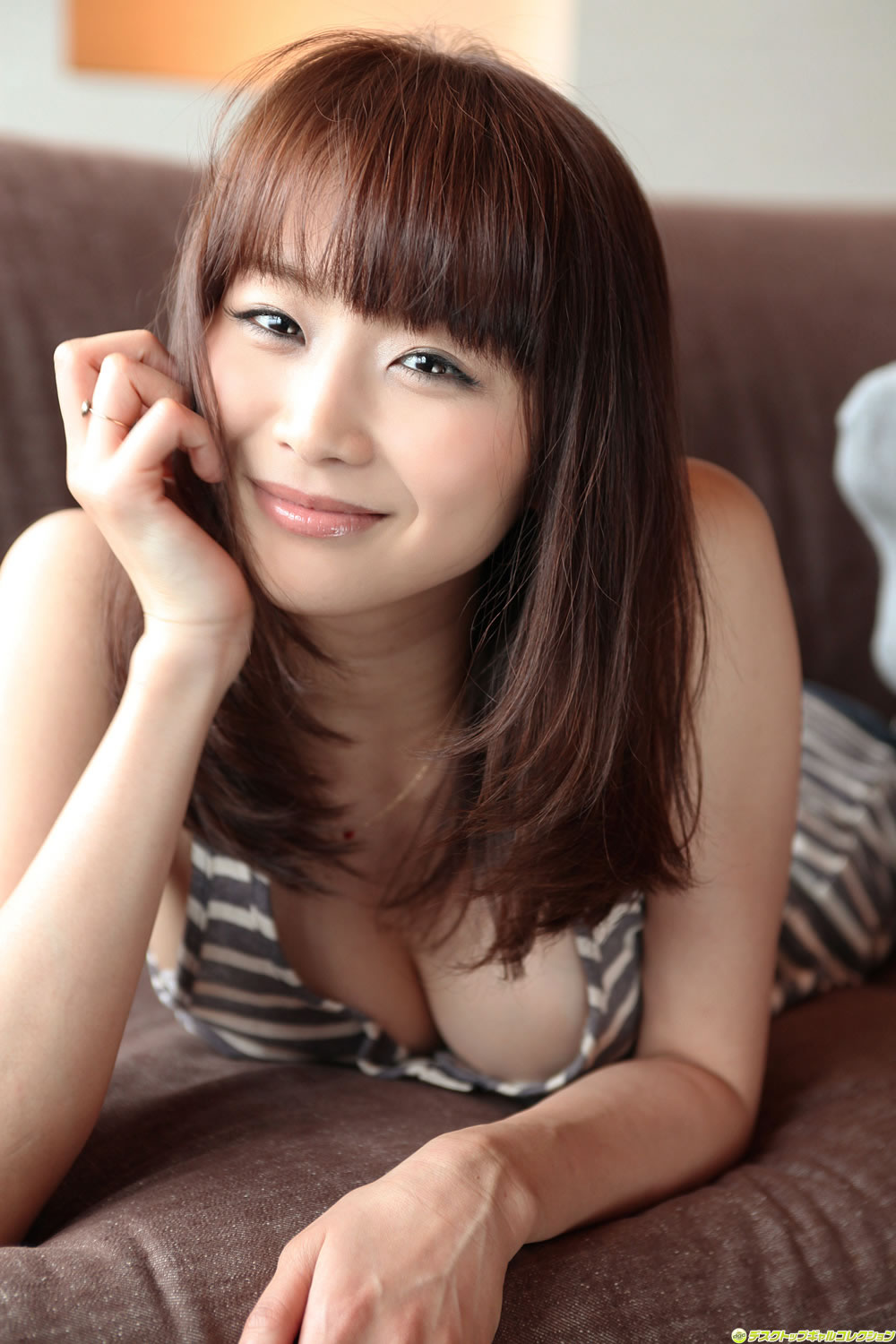 青島あきな [DGC]高清写真图2011年09月號 No.970