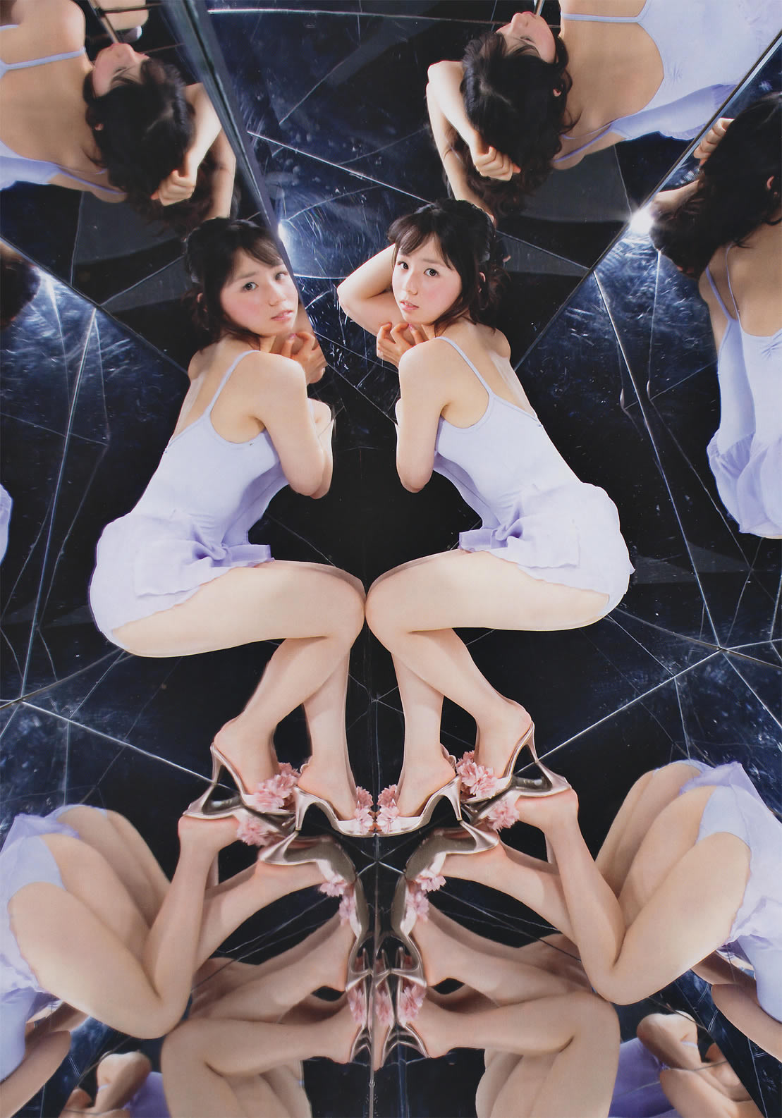 [FRIDAY Dynamite]高清写真图2010.10.19 増刊号 松本さゆき 木口亜矢 吉木りさ 小池里奈 纱绫