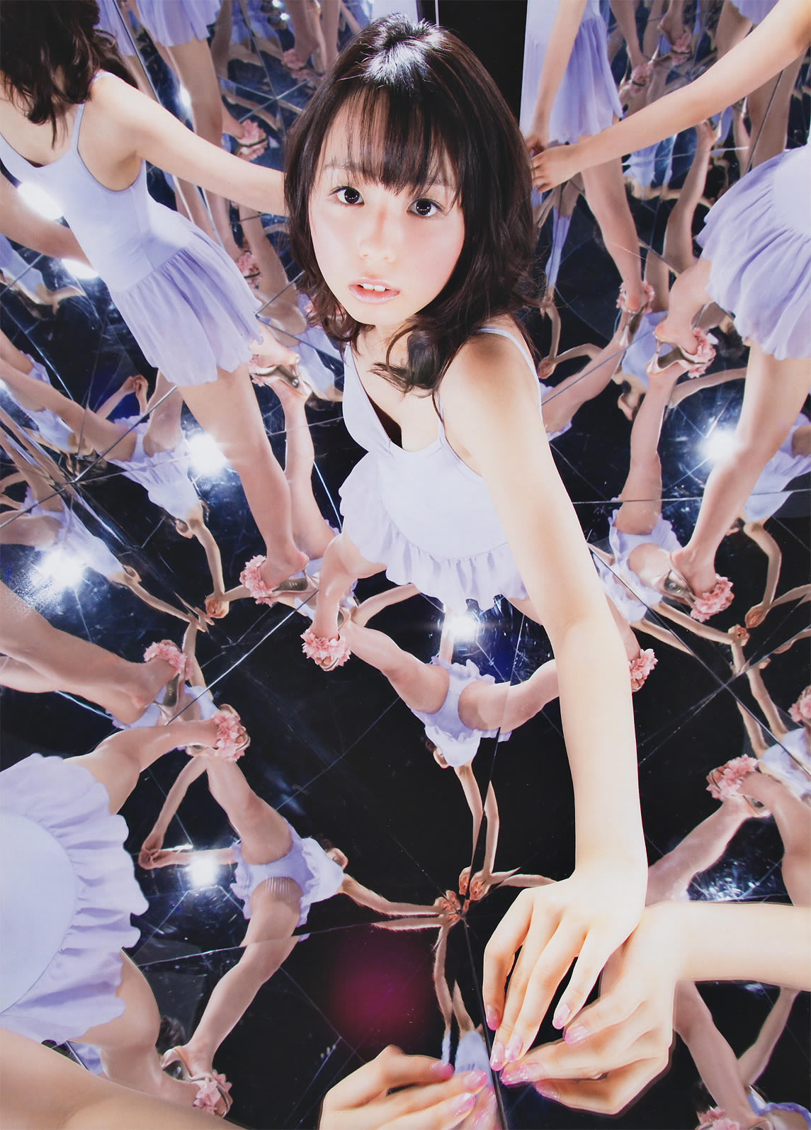 [FRIDAY Dynamite]高清写真图2010.10.19 増刊号 松本さゆき 木口亜矢 吉木りさ 小池里奈 纱绫