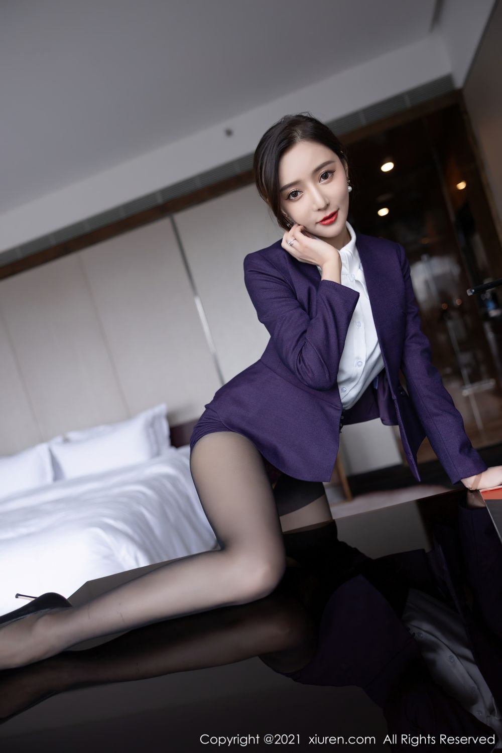 [XiuRen]高清写真图 2021.11.08 No.4184 王馨瑶yanni