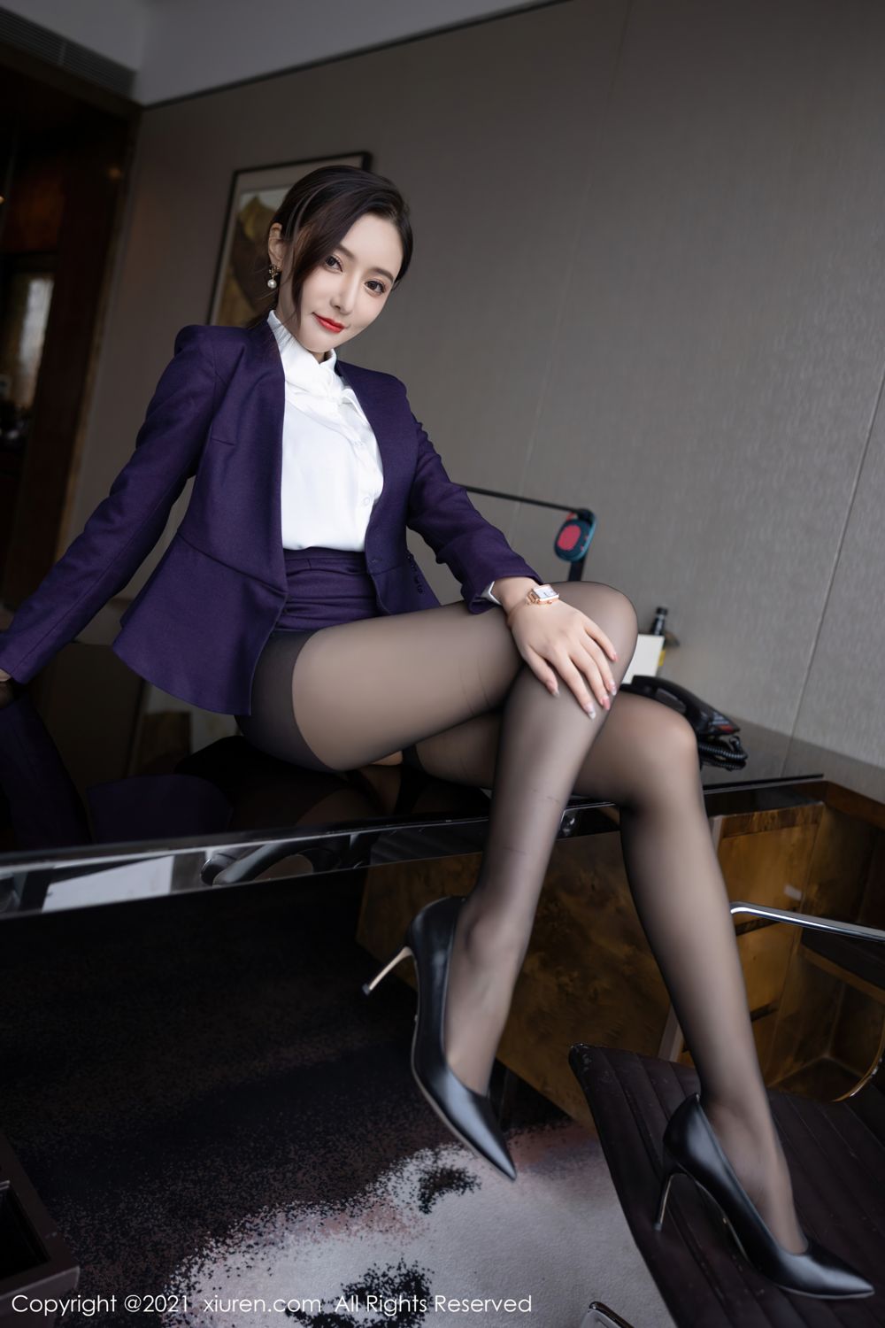 [XiuRen]高清写真图 2021.11.08 No.4184 王馨瑶yanni