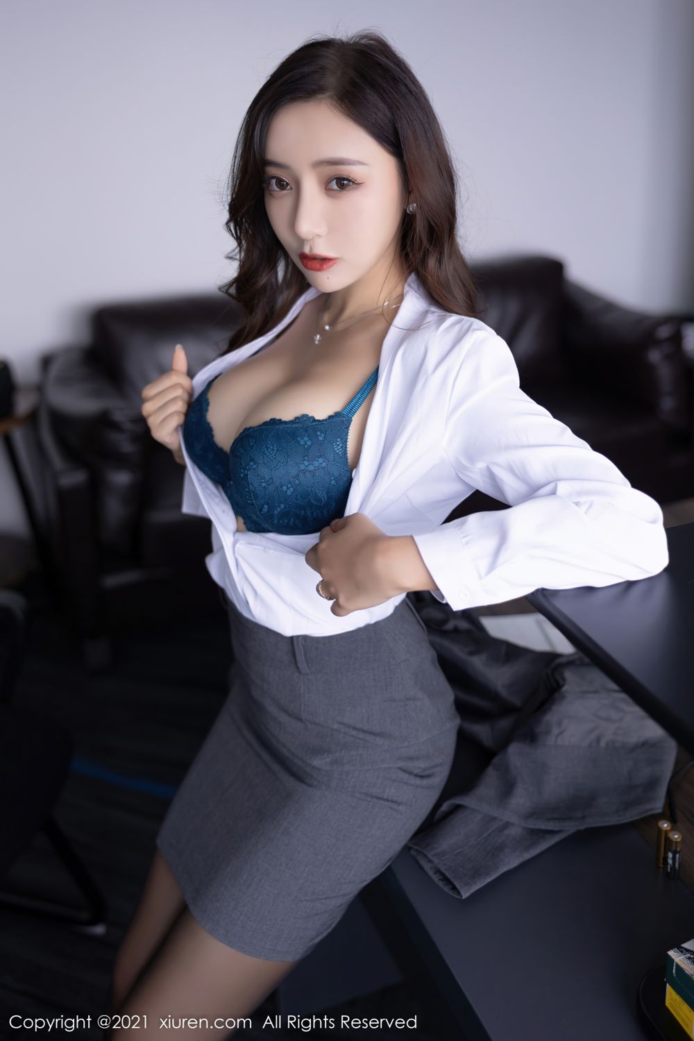 [XiuRen]高清写真图 2021.12.06 No.4304 王馨瑶yanni