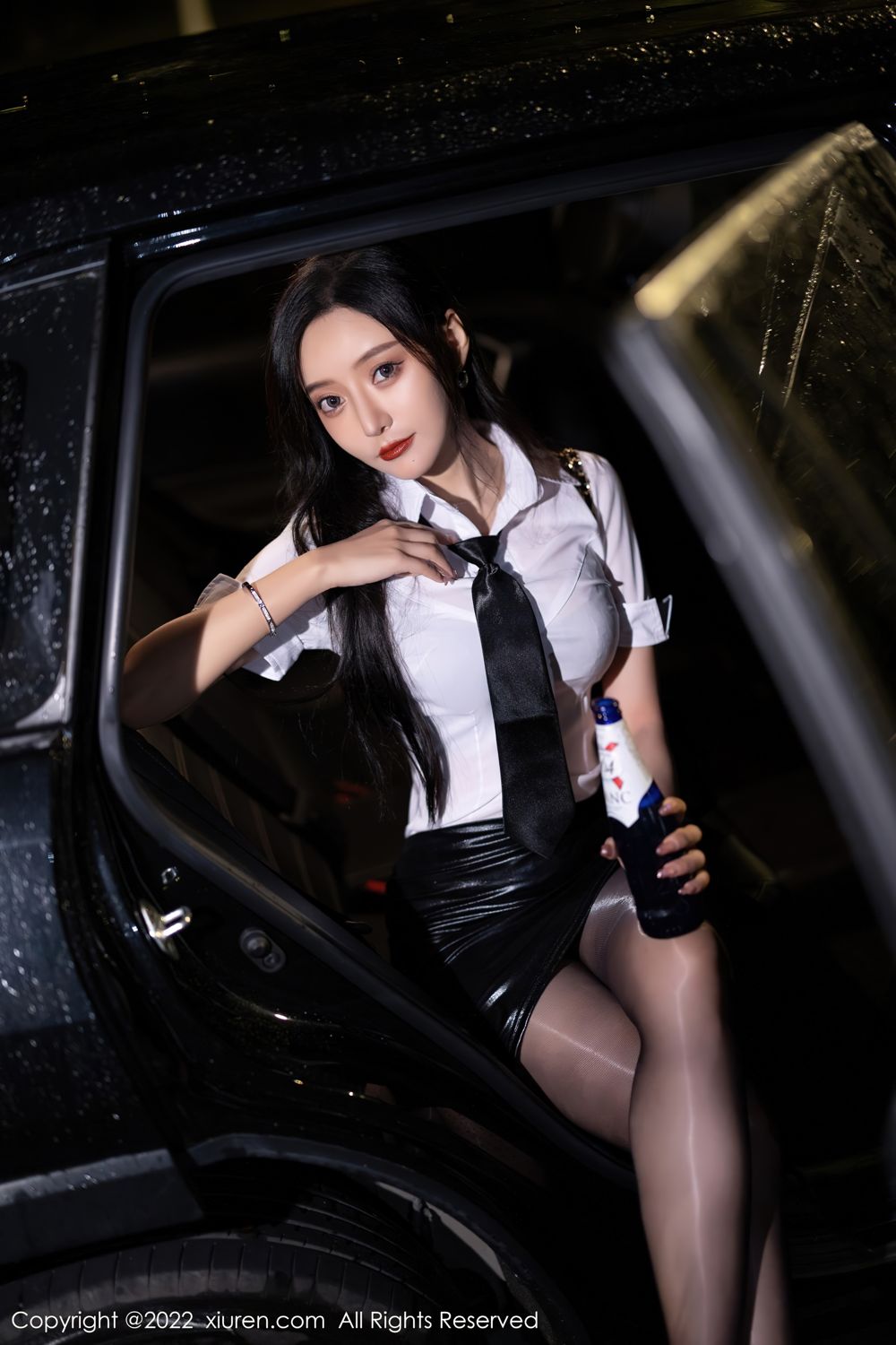 [XiuRen]高清写真图 2022.04.15 No.4879 王馨瑶yanni