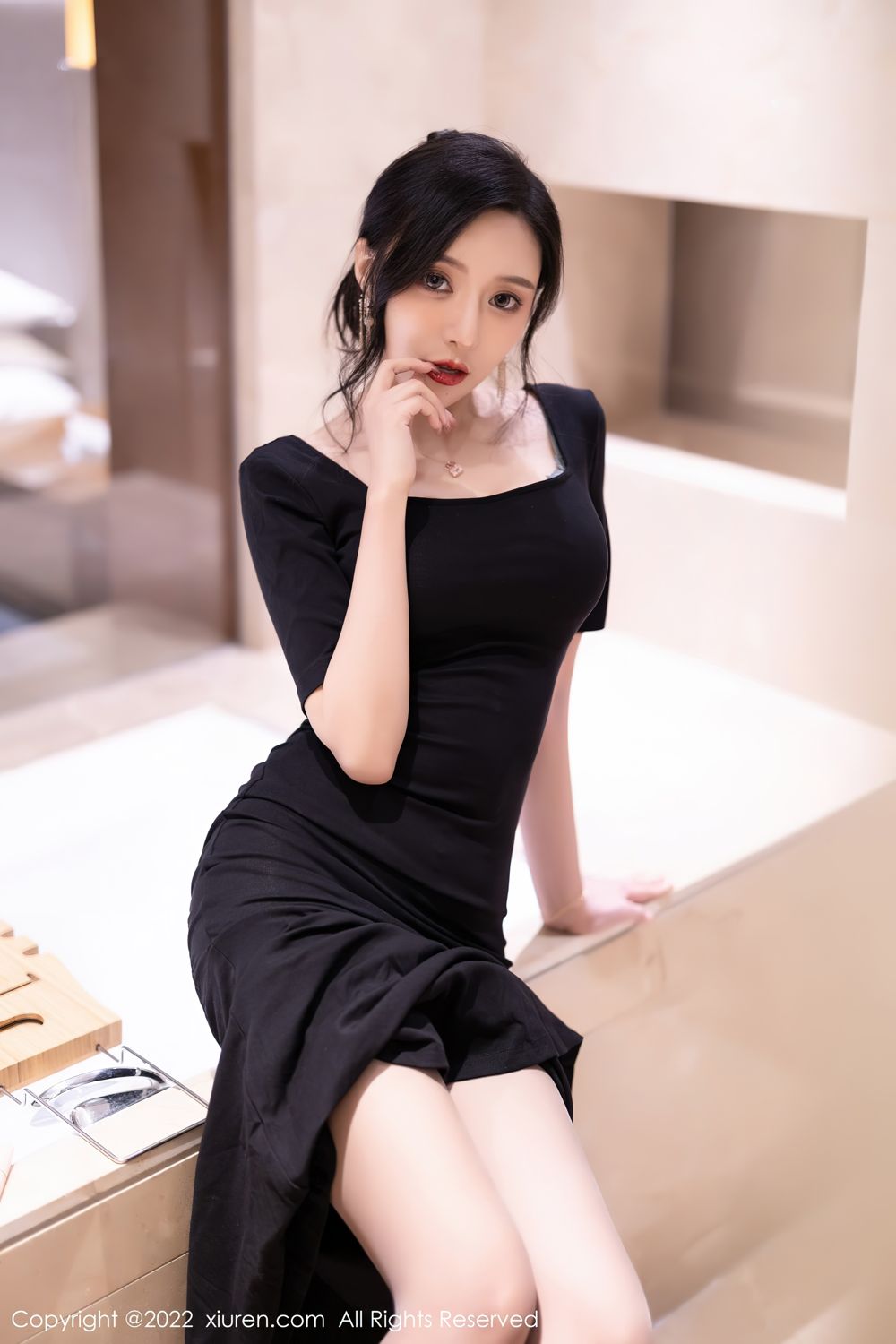[XiuRen]高清写真图 2022.06.24 No.5187 王馨瑶yanni