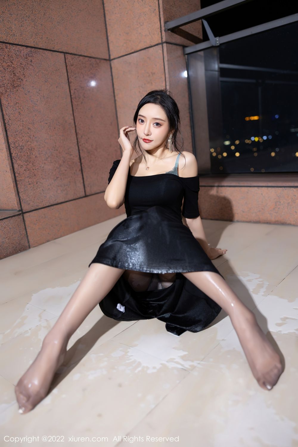 [XiuRen]高清写真图 2022.06.24 No.5187 王馨瑶yanni