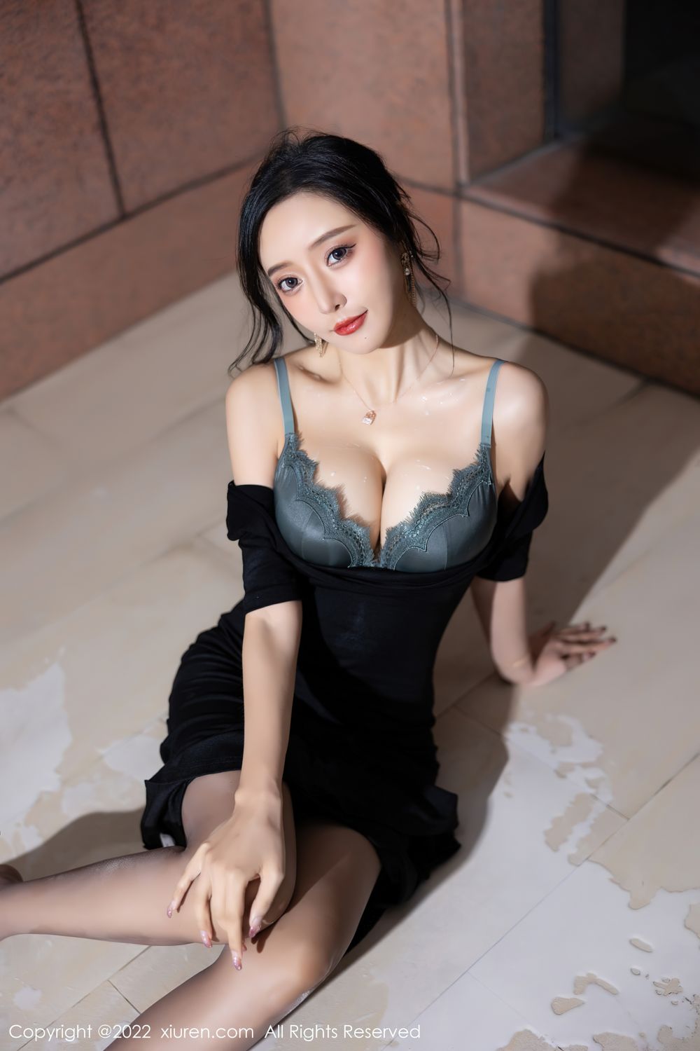 [XiuRen]高清写真图 2022.06.24 No.5187 王馨瑶yanni