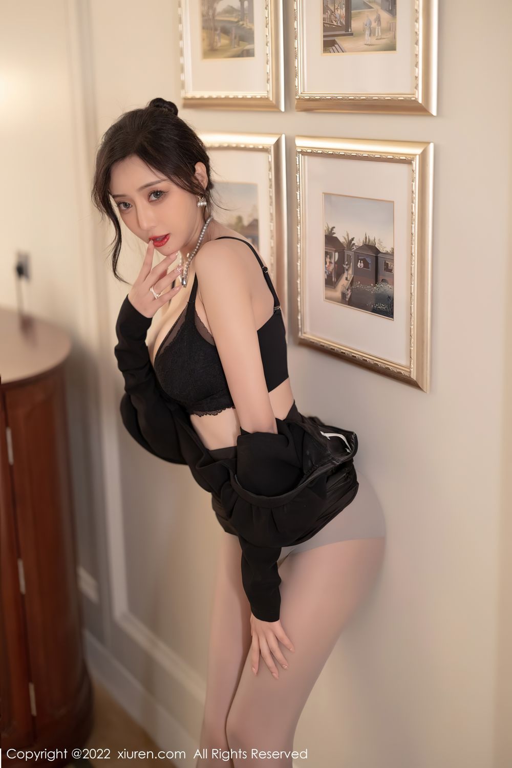 [XiuRen]高清写真图 2022.07.08 No.5251 王馨瑶yanni