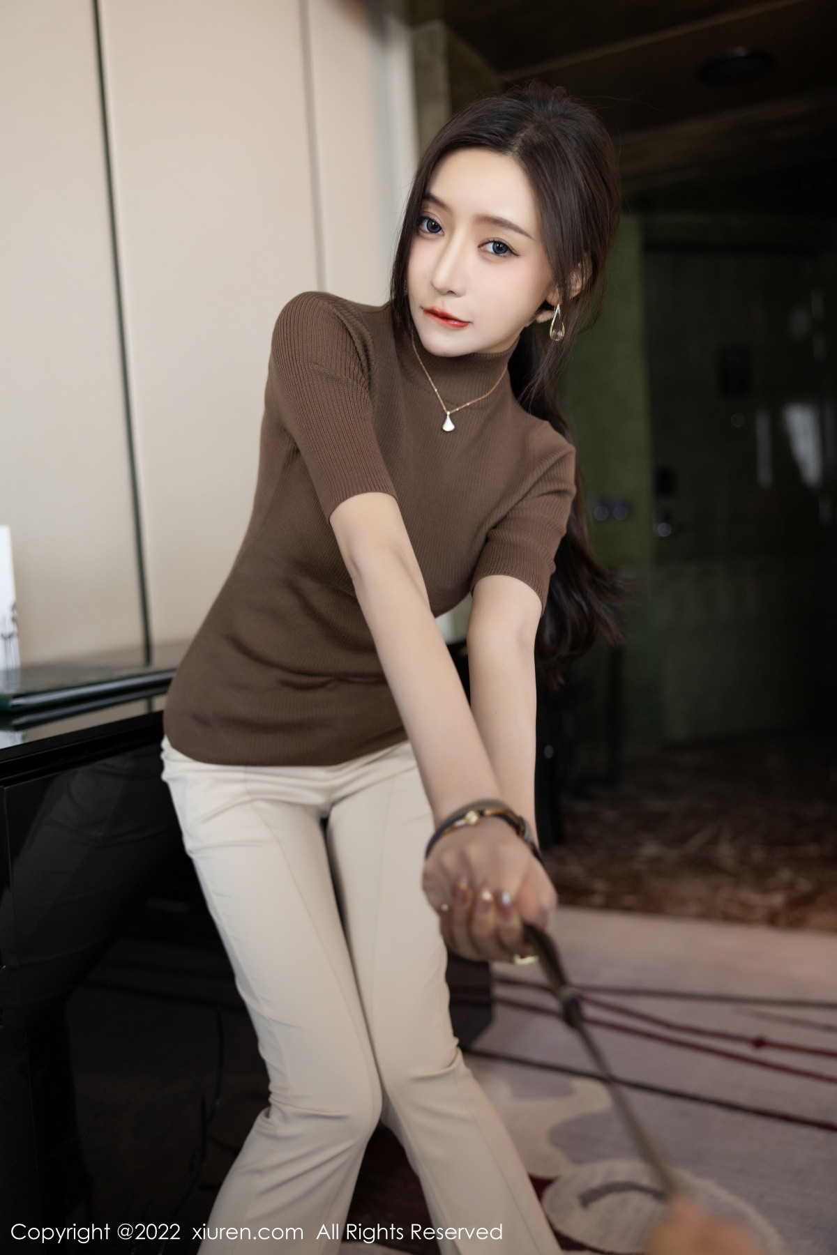 [XiuRen]高清写真图 2022.12.09 No.5978 王馨瑶yanni 时尚美腿