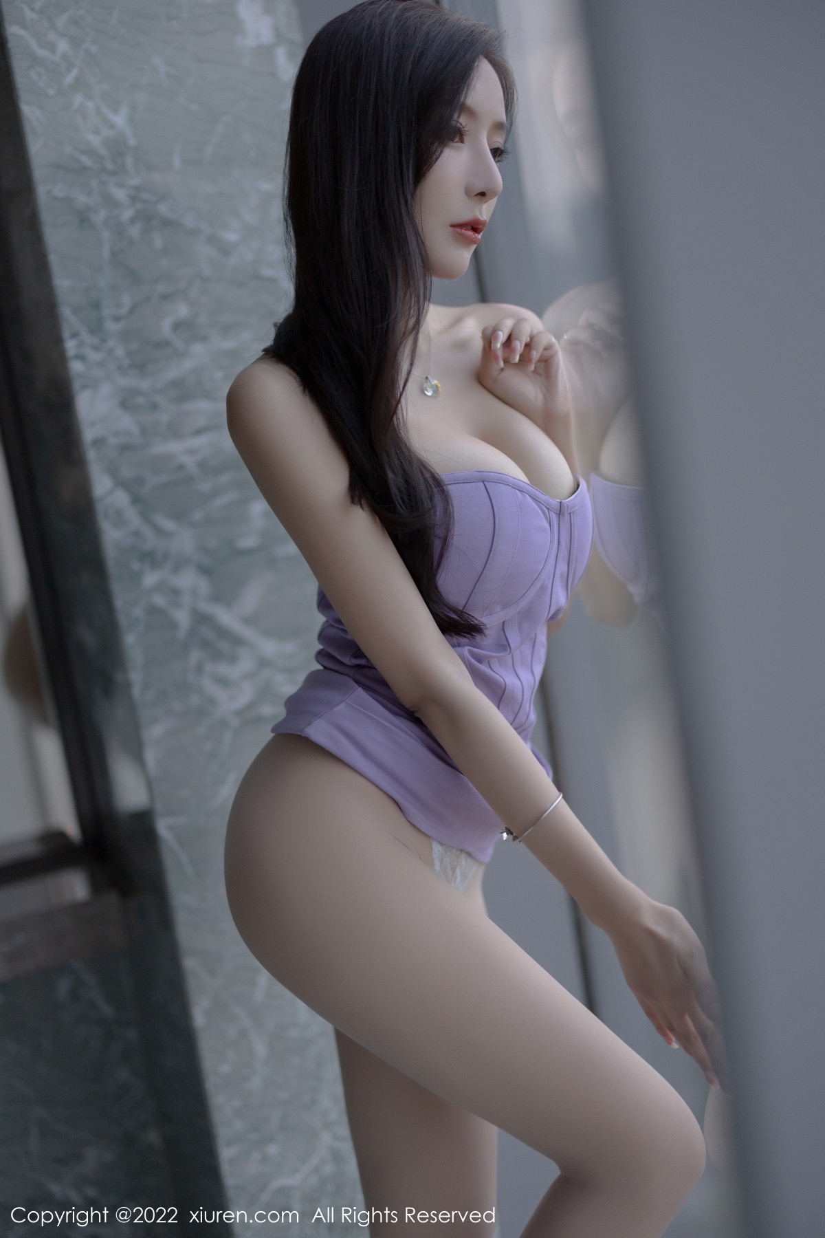 [XiuRen]高清写真图 2022.10.28 No.5778 王馨瑶yanni 美腿丝袜