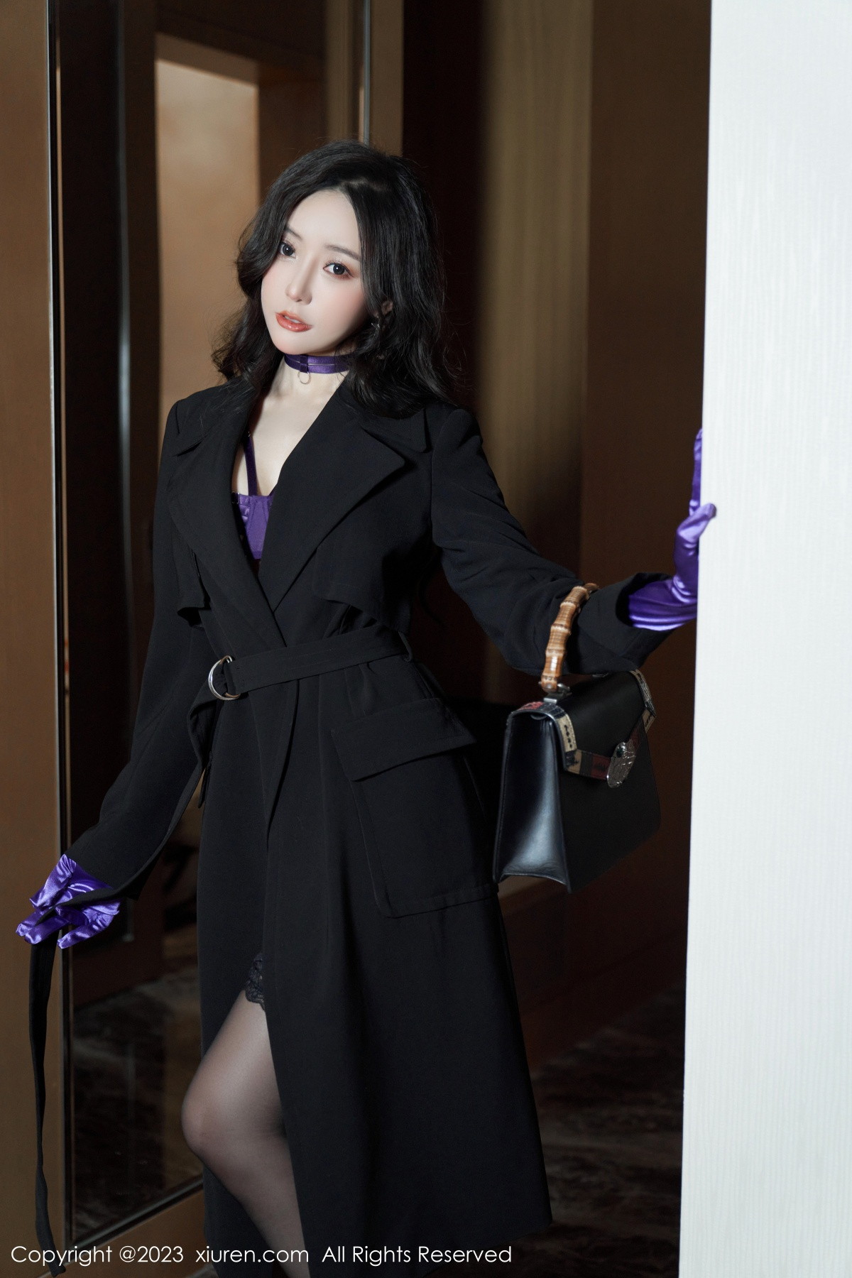[XiuRen]高清写真图 2023.01.03 No.6078 王馨瑶yanni 黑丝美腿