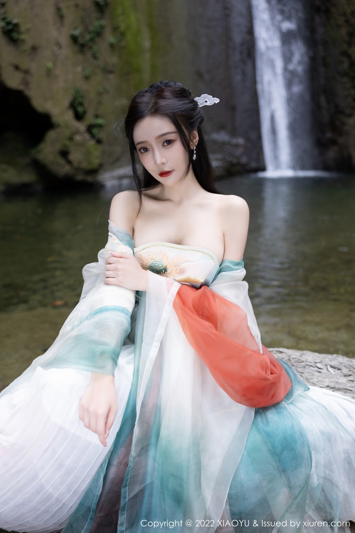 [XIAOYU]高清写真图 2022.10.25 VOL.889 王馨瑶yanni 杭州旅拍