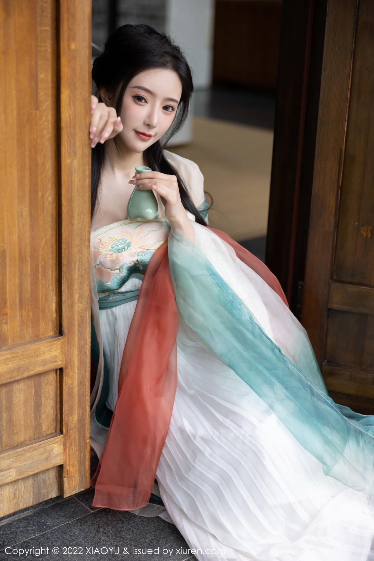 [XIAOYU]高清写真图 2022.10.25 VOL.889 王馨瑶yanni 杭州旅拍