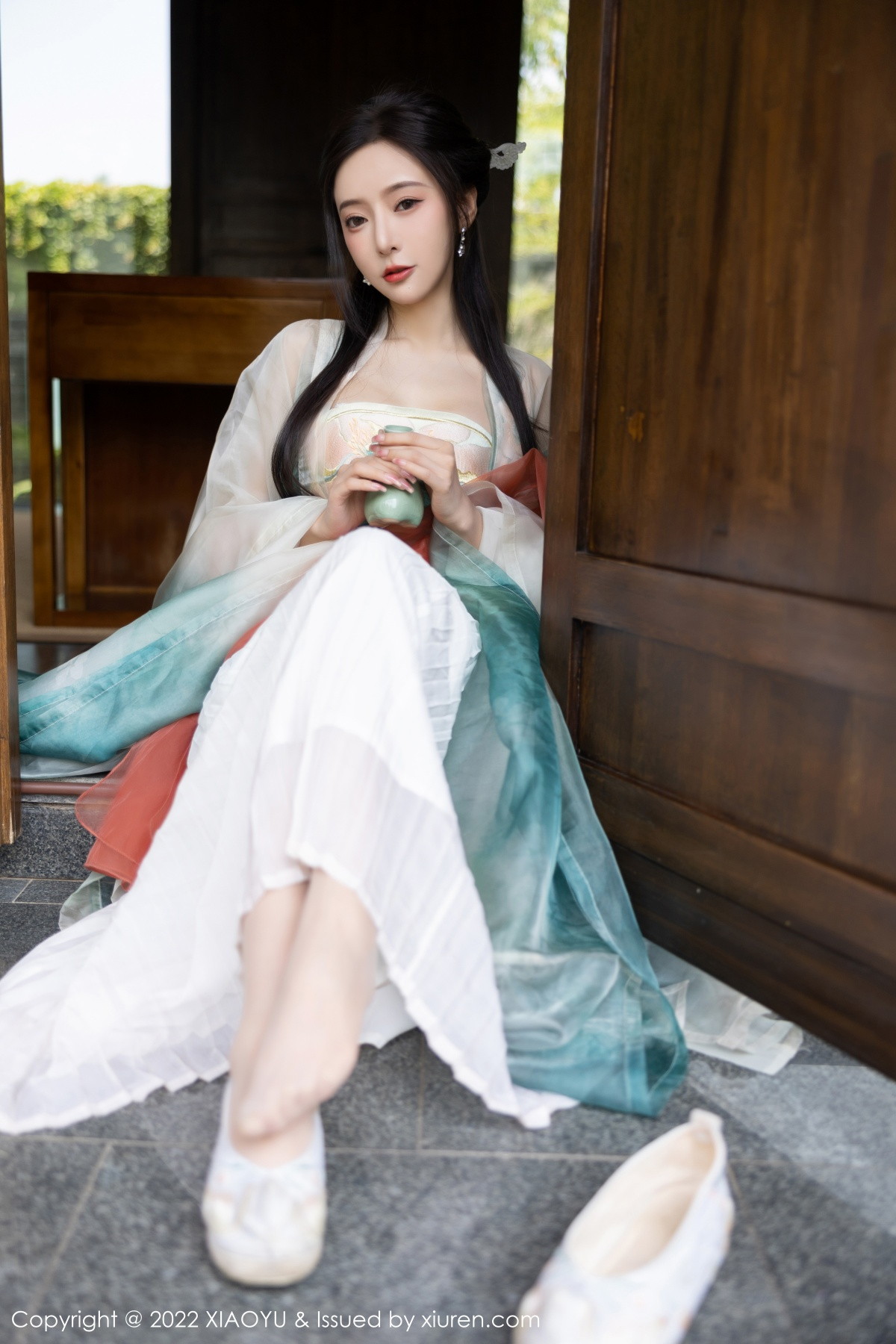 [XIAOYU]高清写真图 2022.10.25 VOL.889 王馨瑶yanni 杭州旅拍