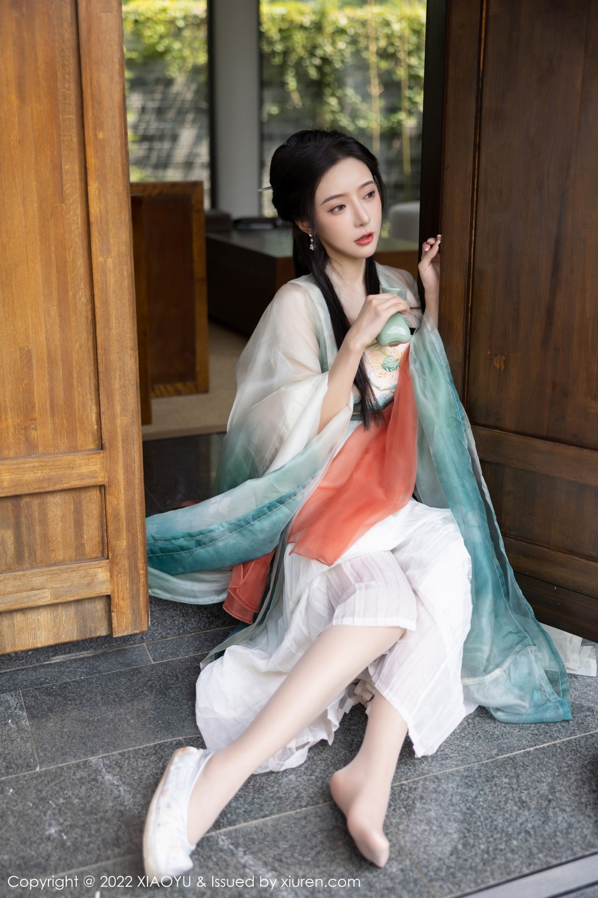 [XIAOYU]高清写真图 2022.10.25 VOL.889 王馨瑶yanni 杭州旅拍