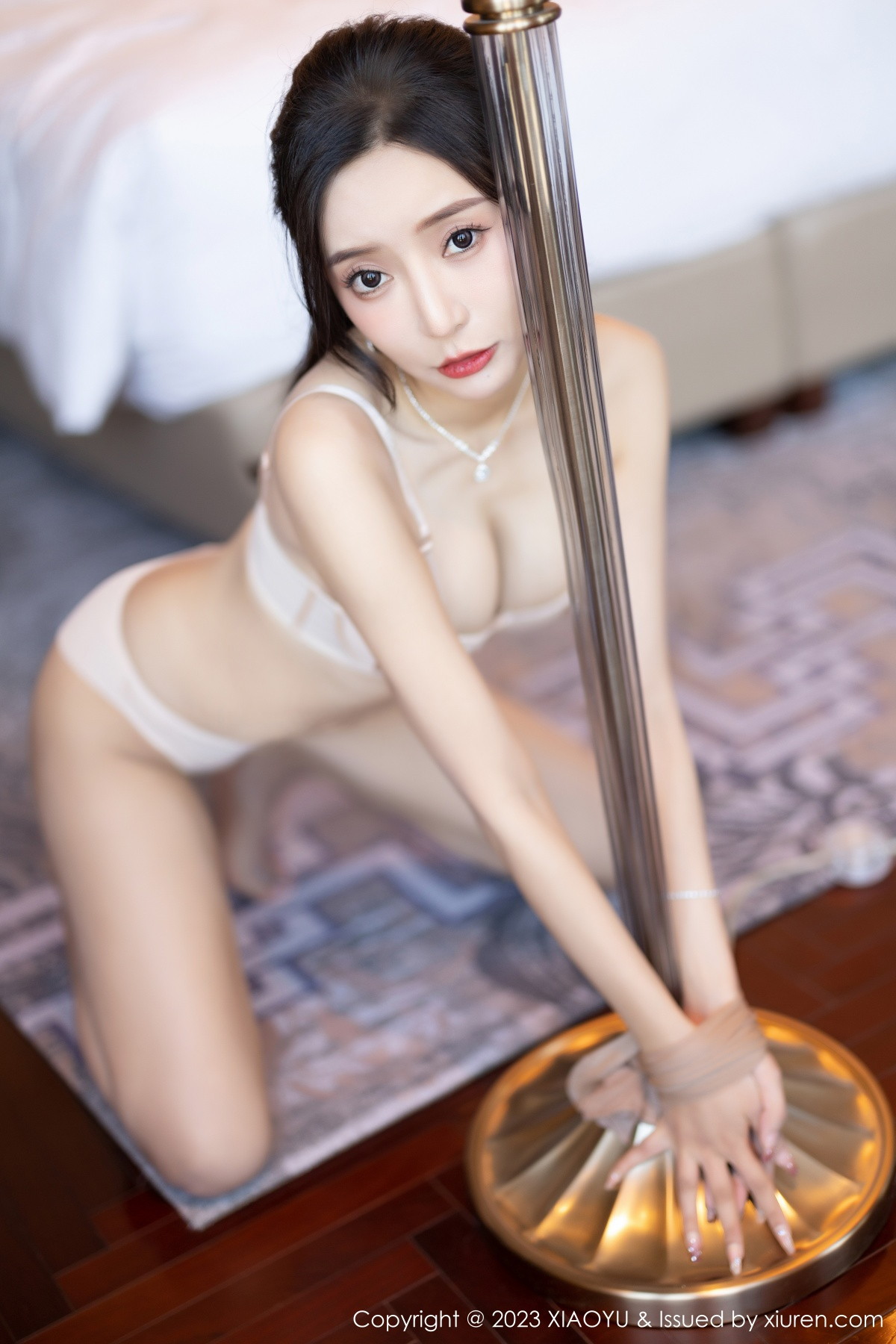 [XIAOYU]高清写真图 2023.01.16 VOL.947 王馨瑶yanni 长裙美腿