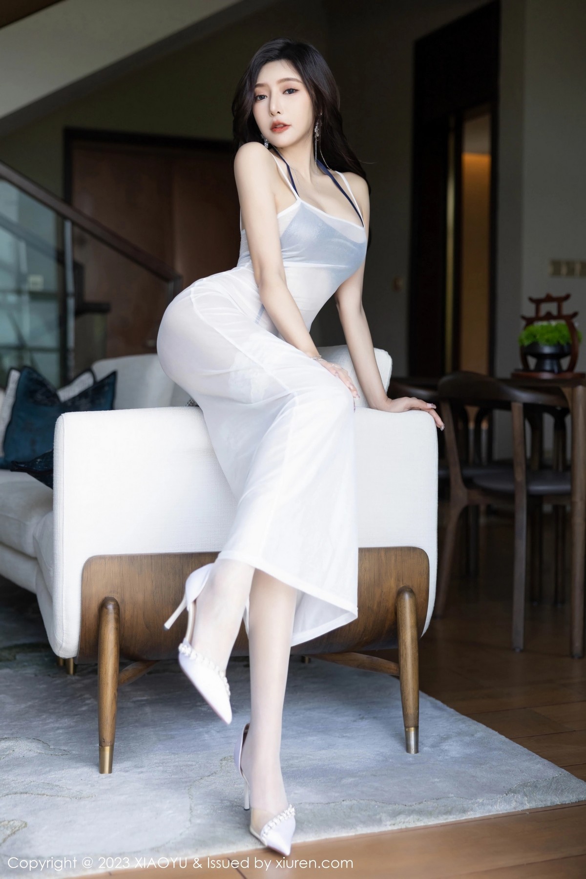 [XIAOYU]高清写真图 2023.06.19 VOL.1052 王馨瑶yanni 长裙美腿