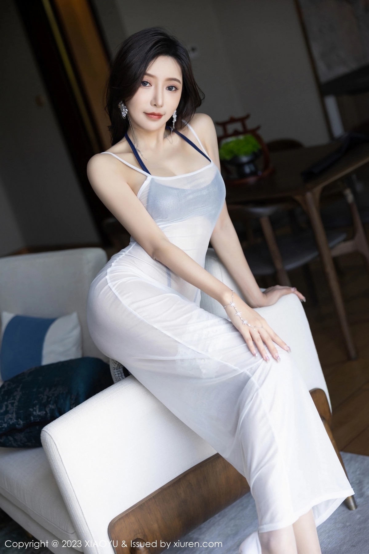 [XIAOYU]高清写真图 2023.06.19 VOL.1052 王馨瑶yanni 长裙美腿